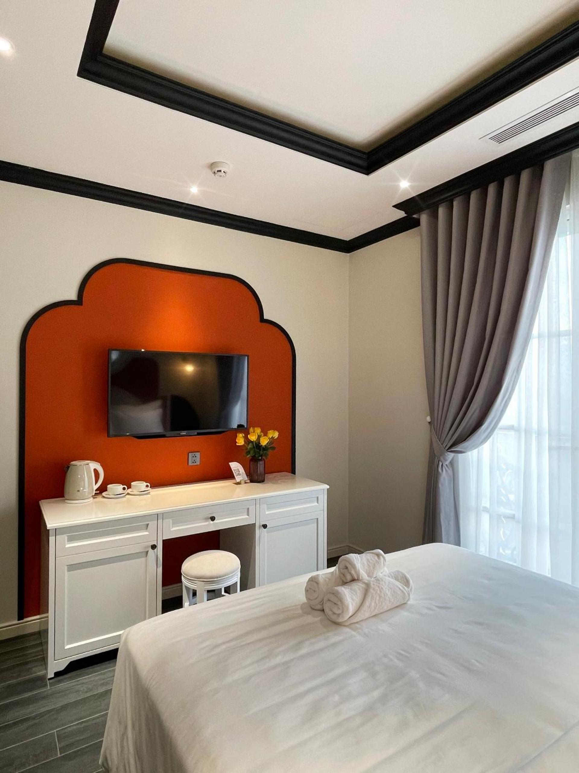 Deluxe Double Room with Sea View - Photo 2
