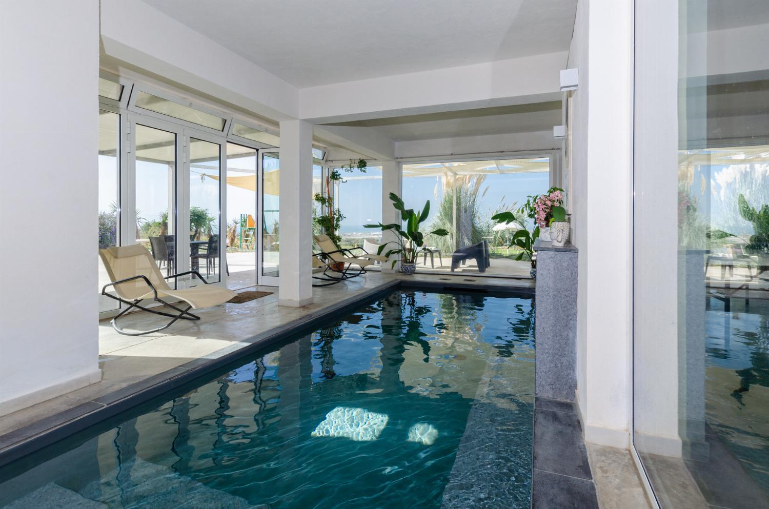 Three-Bedroom Villa photo 2