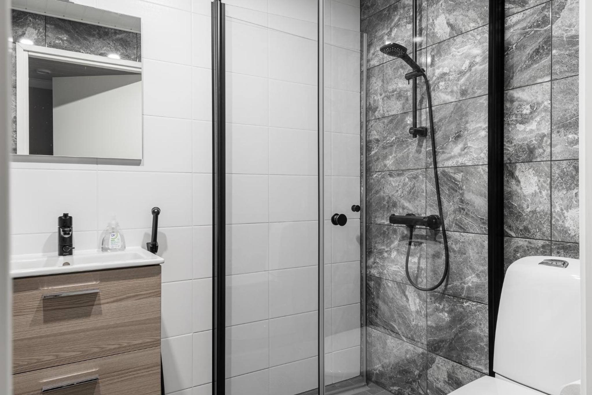 Apartment - Photo 12
