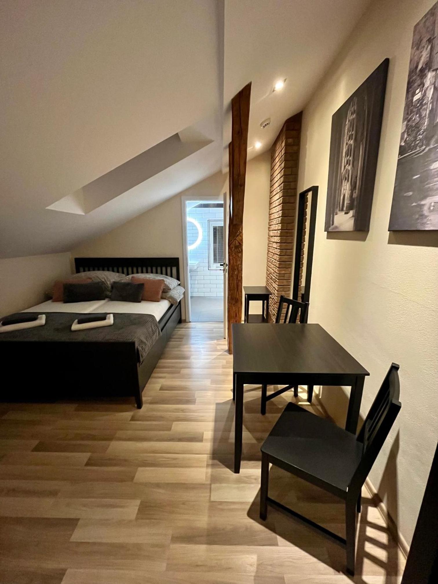 Standard Apartment - Photo 1