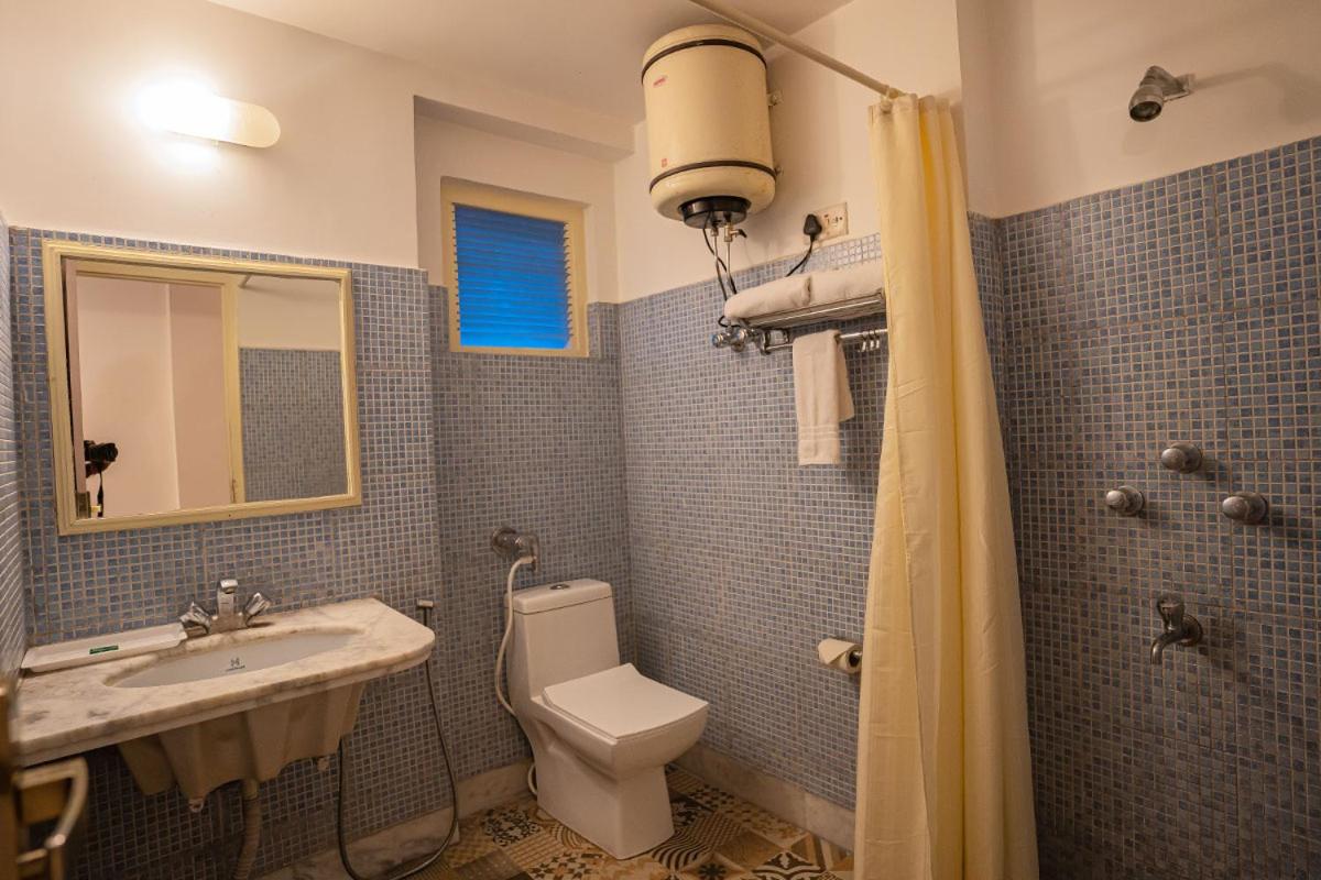 Deluxe Room - Photo 7