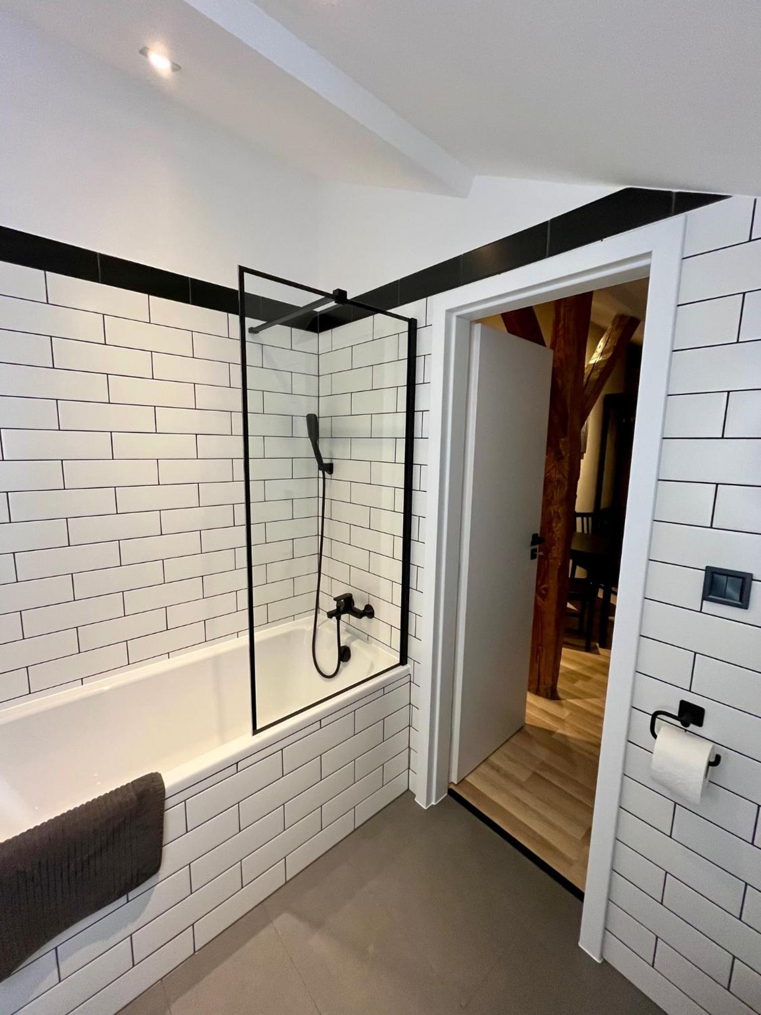 Standard Apartment - Photo 2
