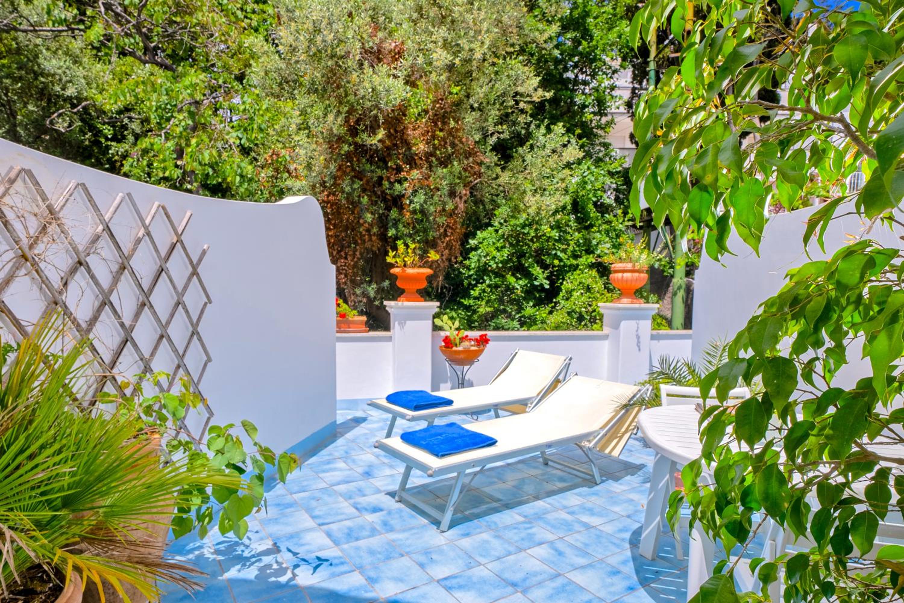 Double or Twin Room with Garden View