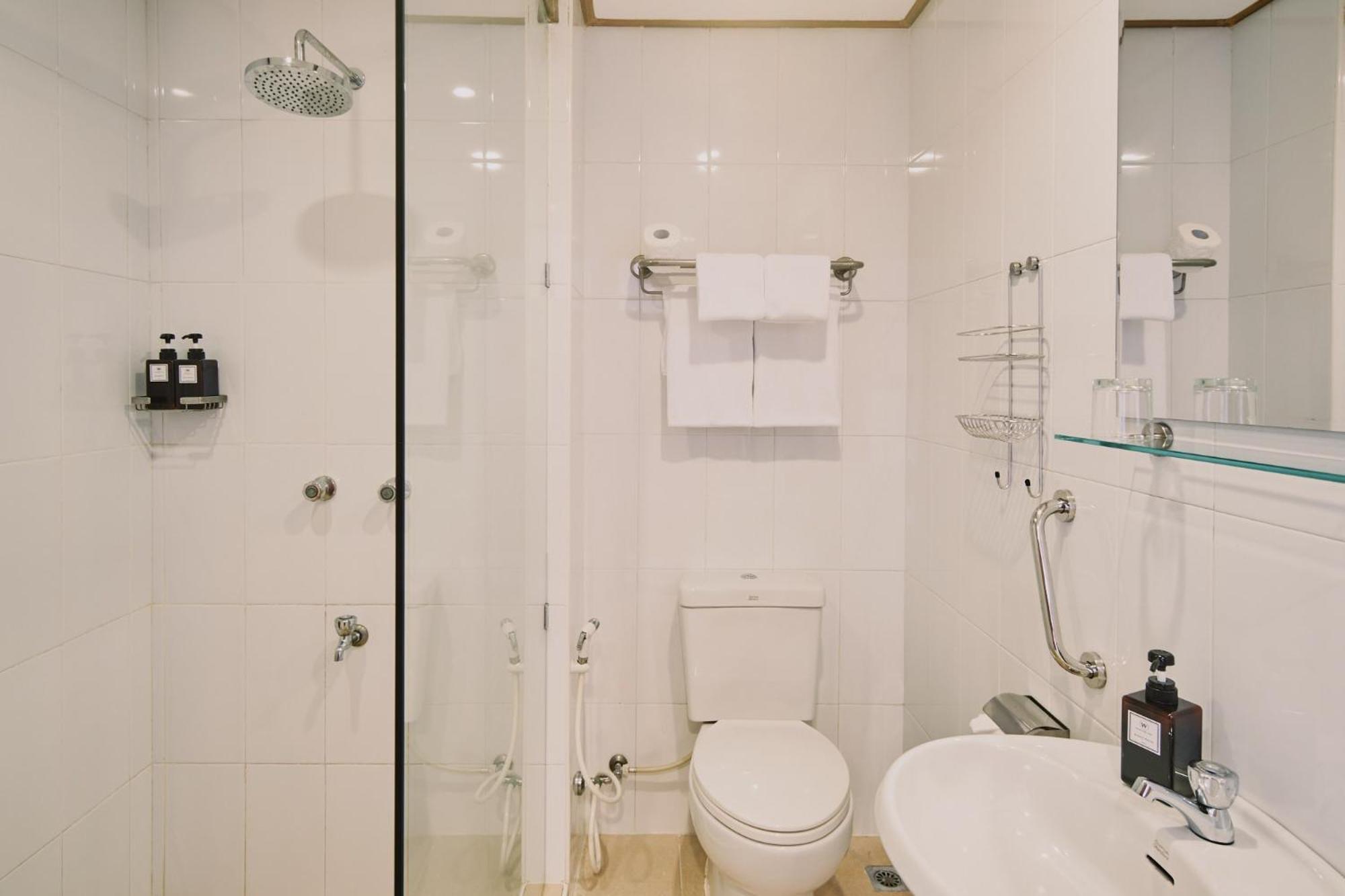 Deluxe Twin Room - Photo 5