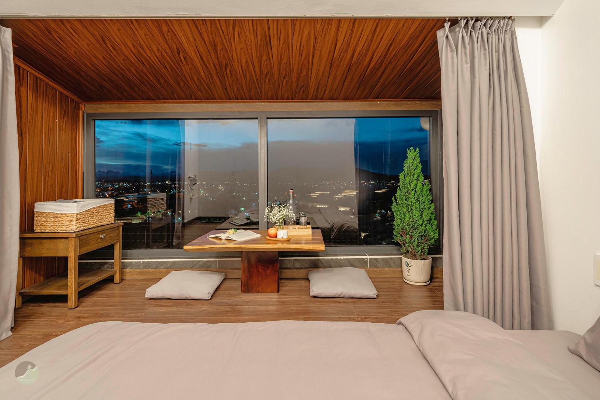 Deluxe Family Room - Photo 16