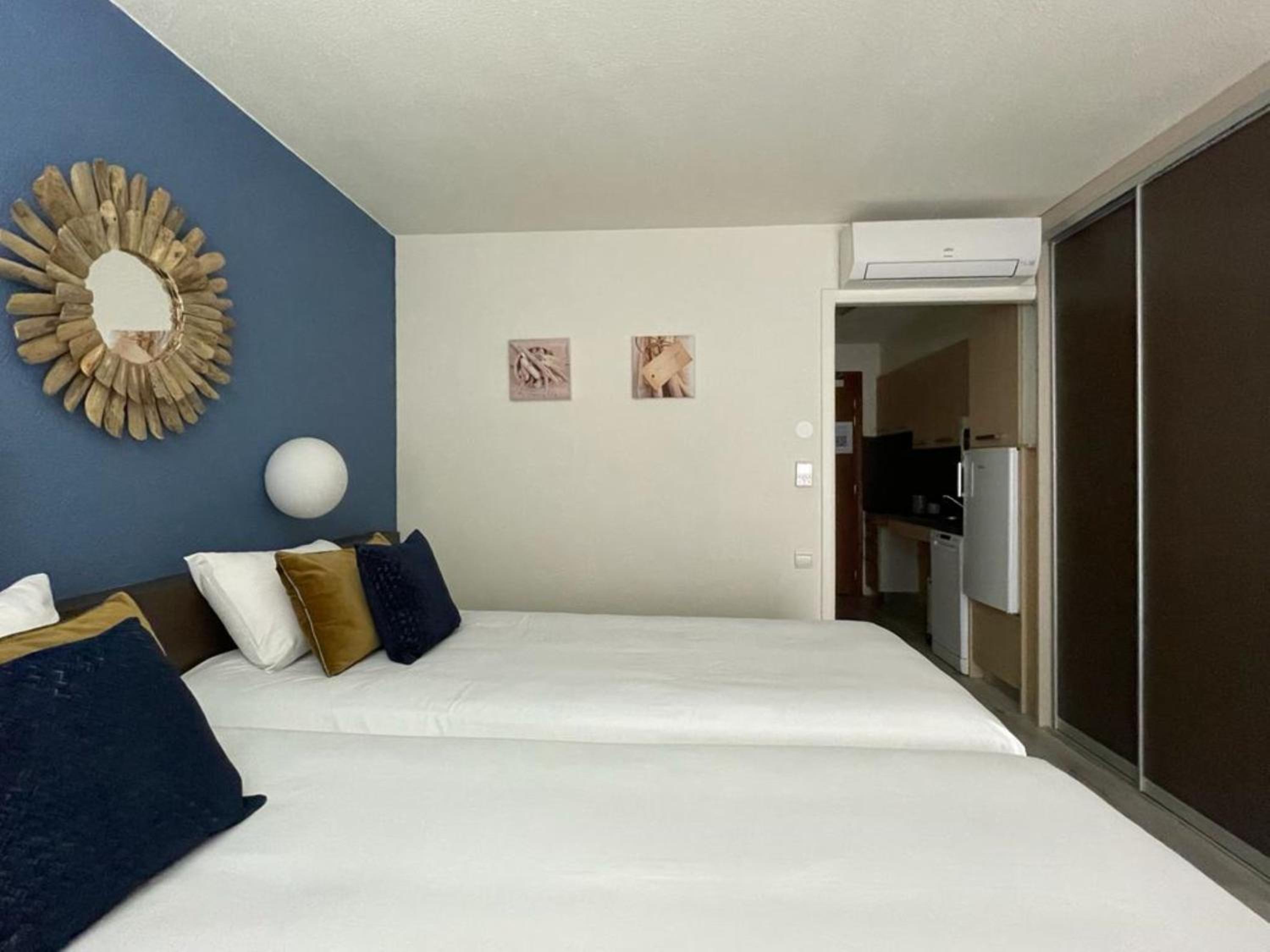 Studio Apartment - Photo 7