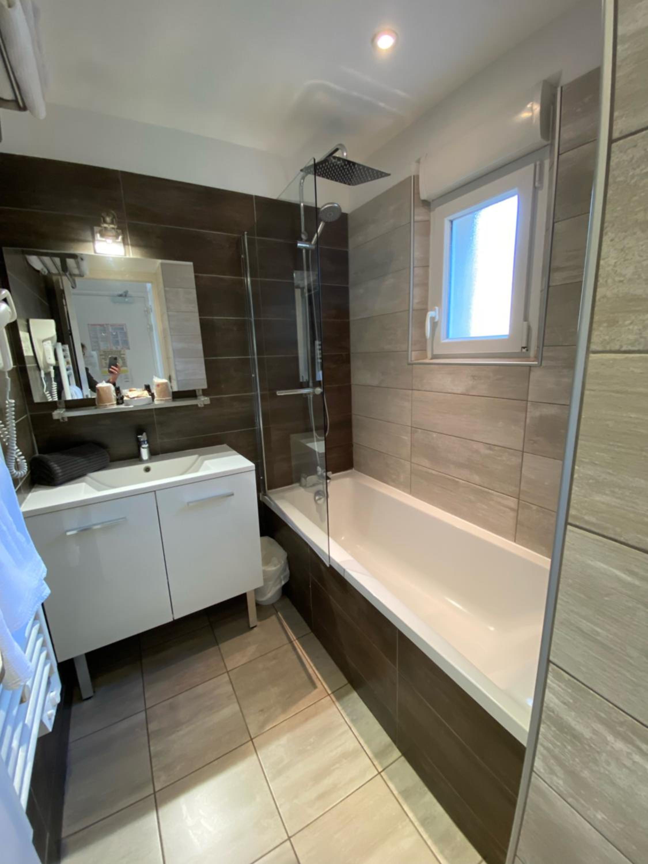 Quadruple Room - Photo 4