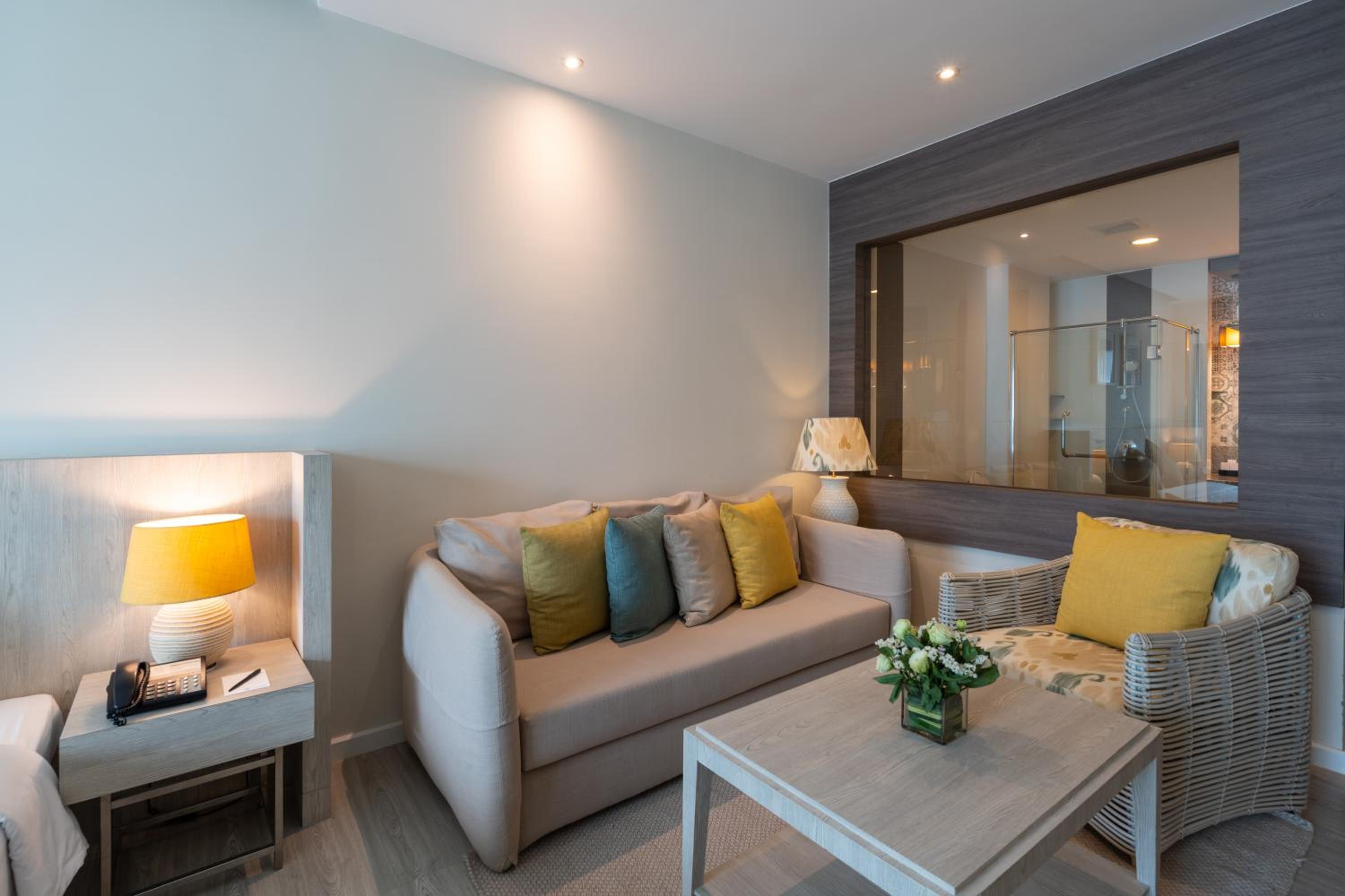 Studio Suite - Photo 3