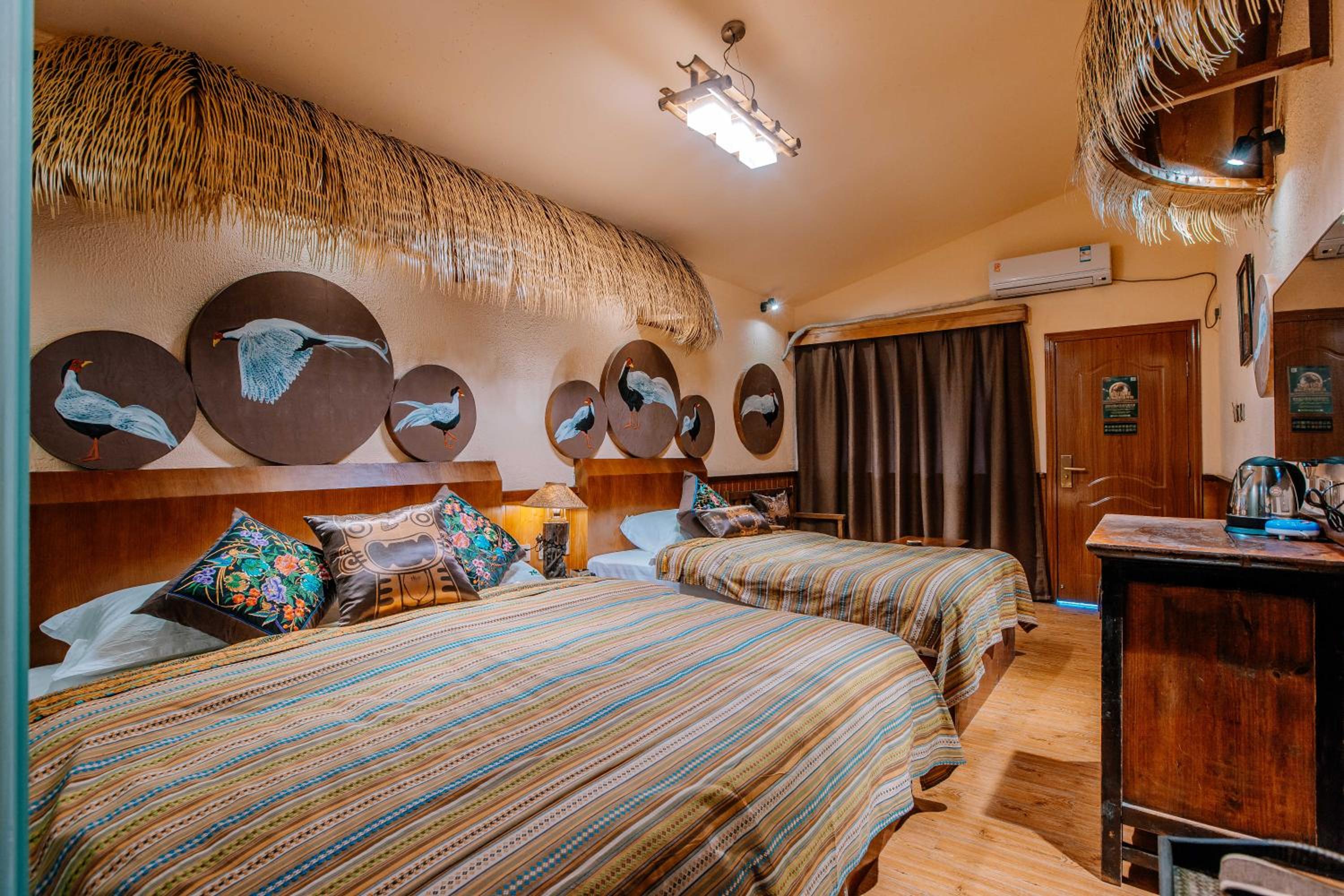 Deluxe Twin Room photo 3