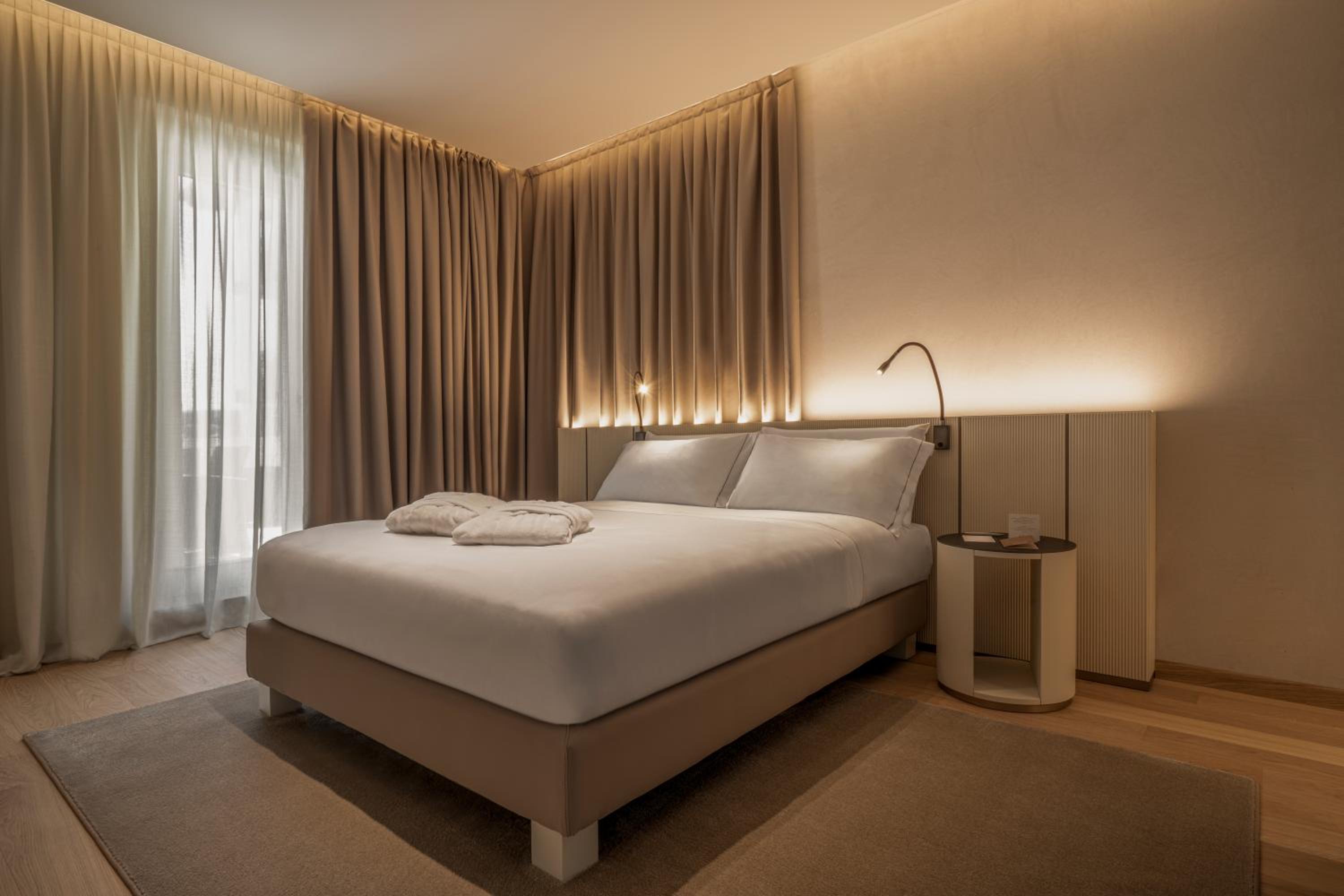 Suite - Photo 6