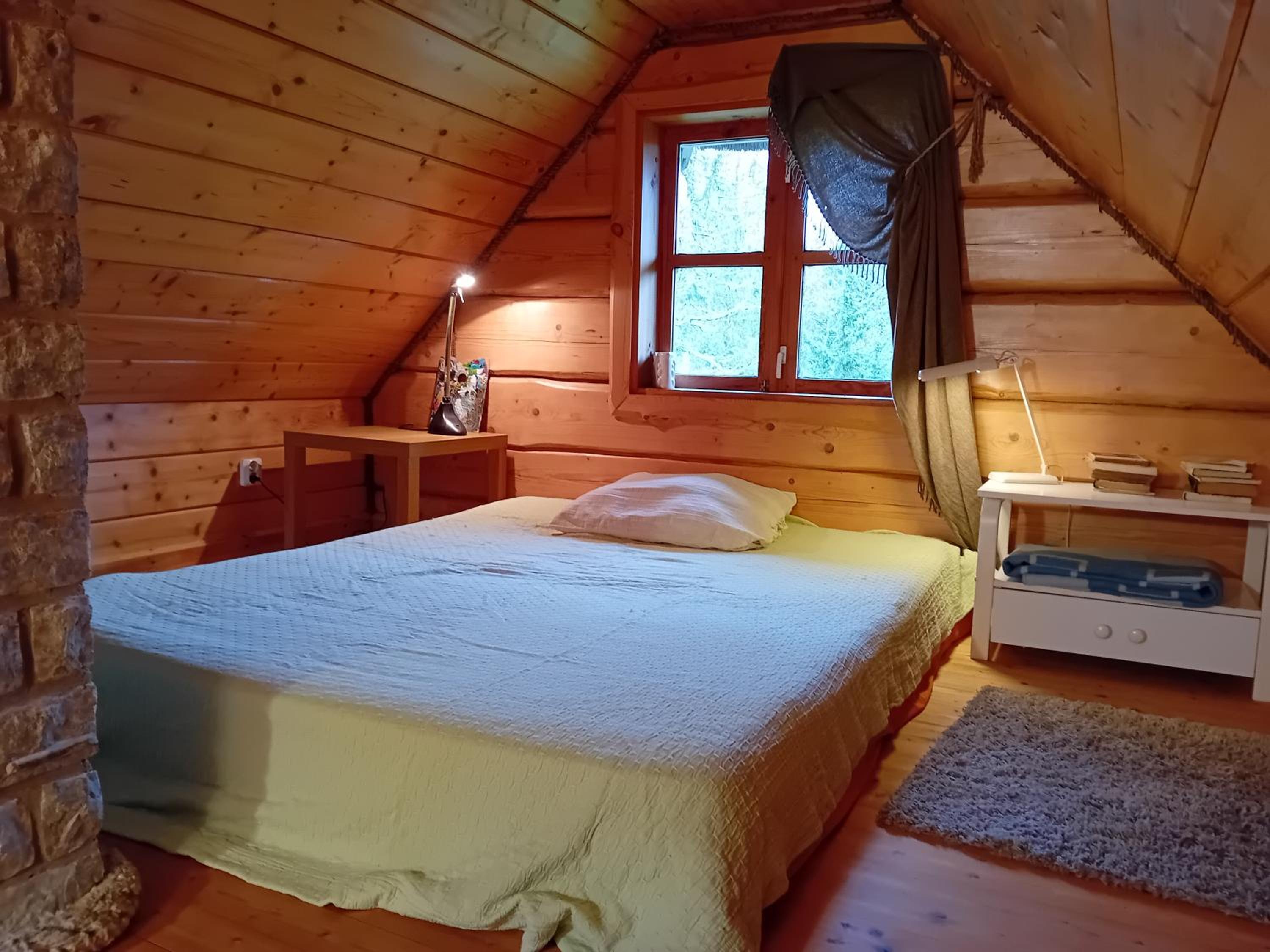 One-Bedroom House photo 1