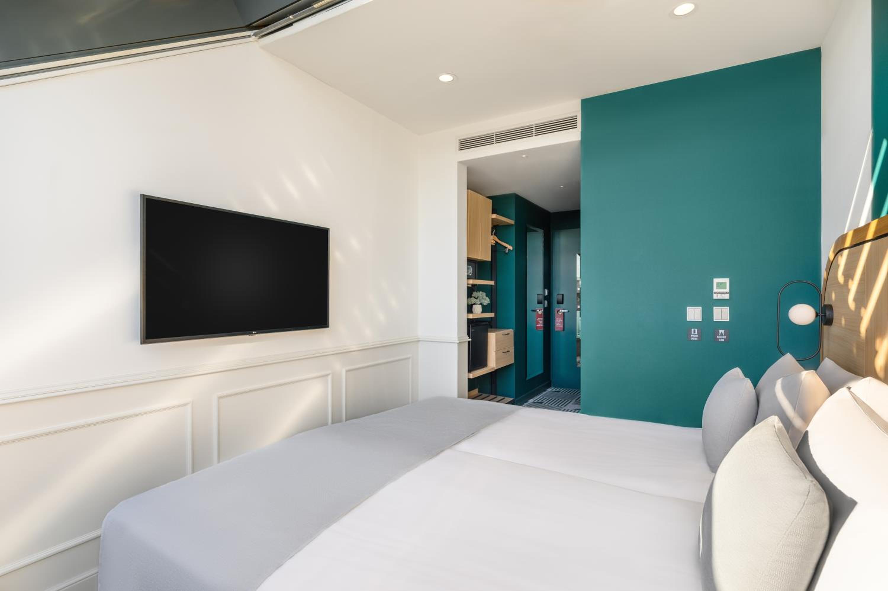 Superior Top Floor Double Room