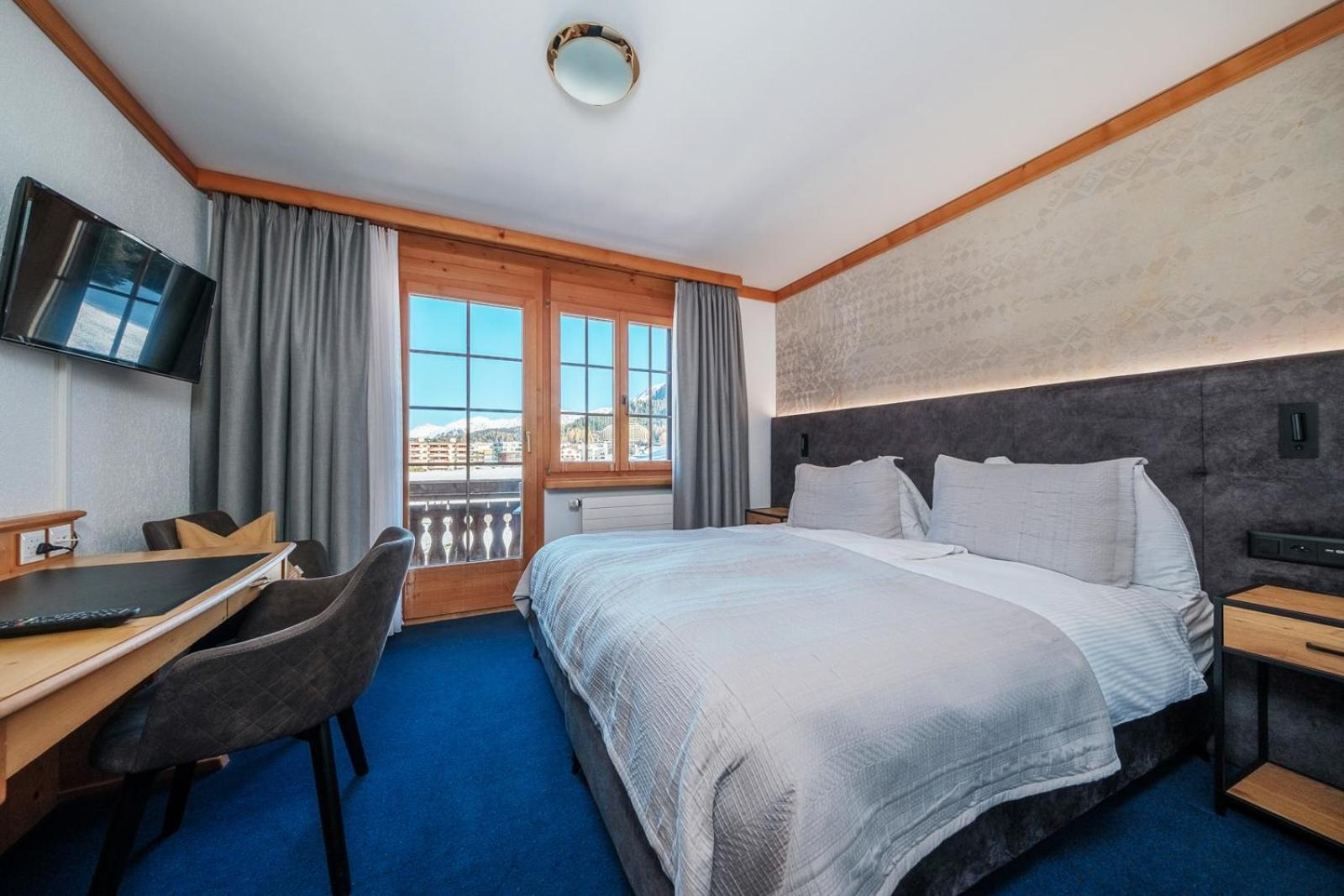 Comfort Double Room with Balcony - Photo 6