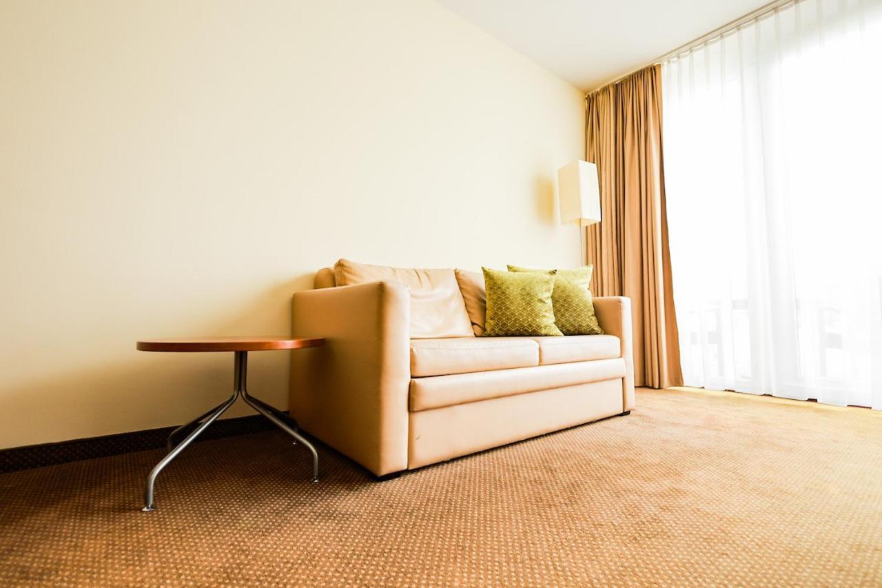 Junior Suite with Balcony - Photo 1