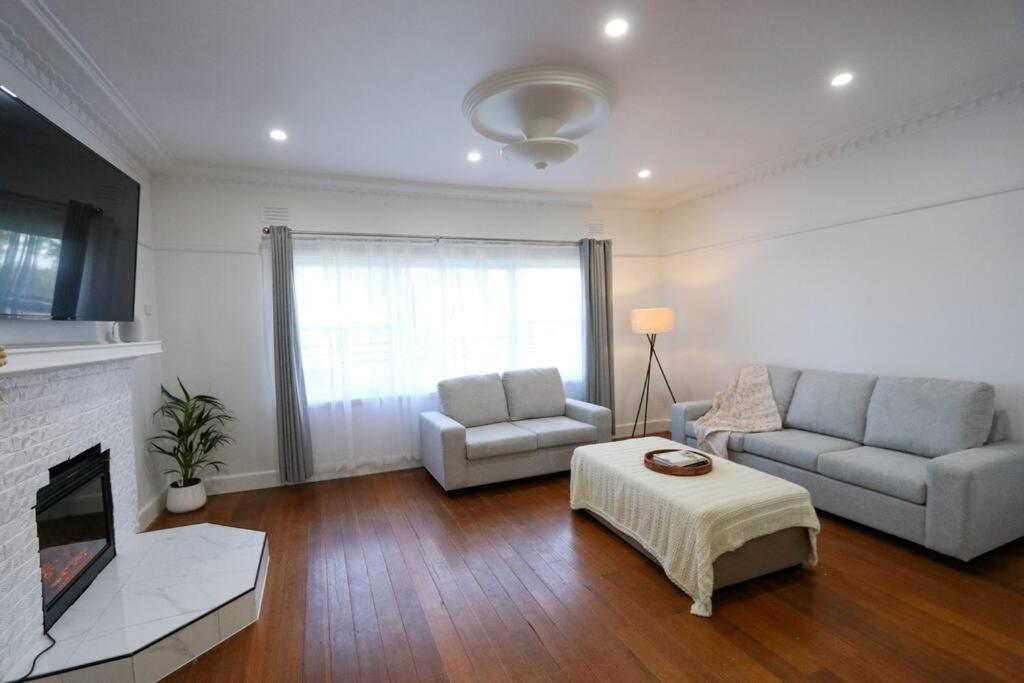 Three-Bedroom House photo 1
