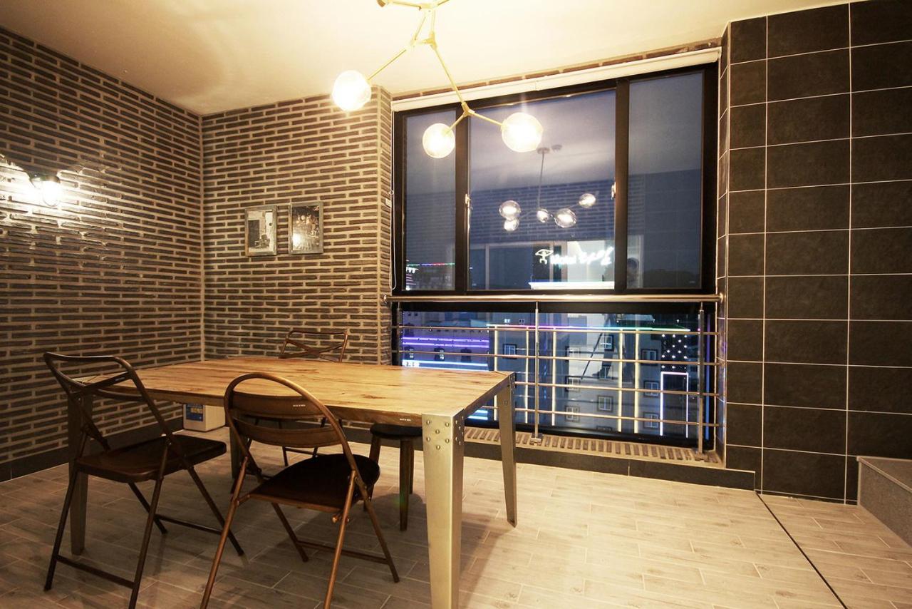 Deluxe Suite - Photo 11