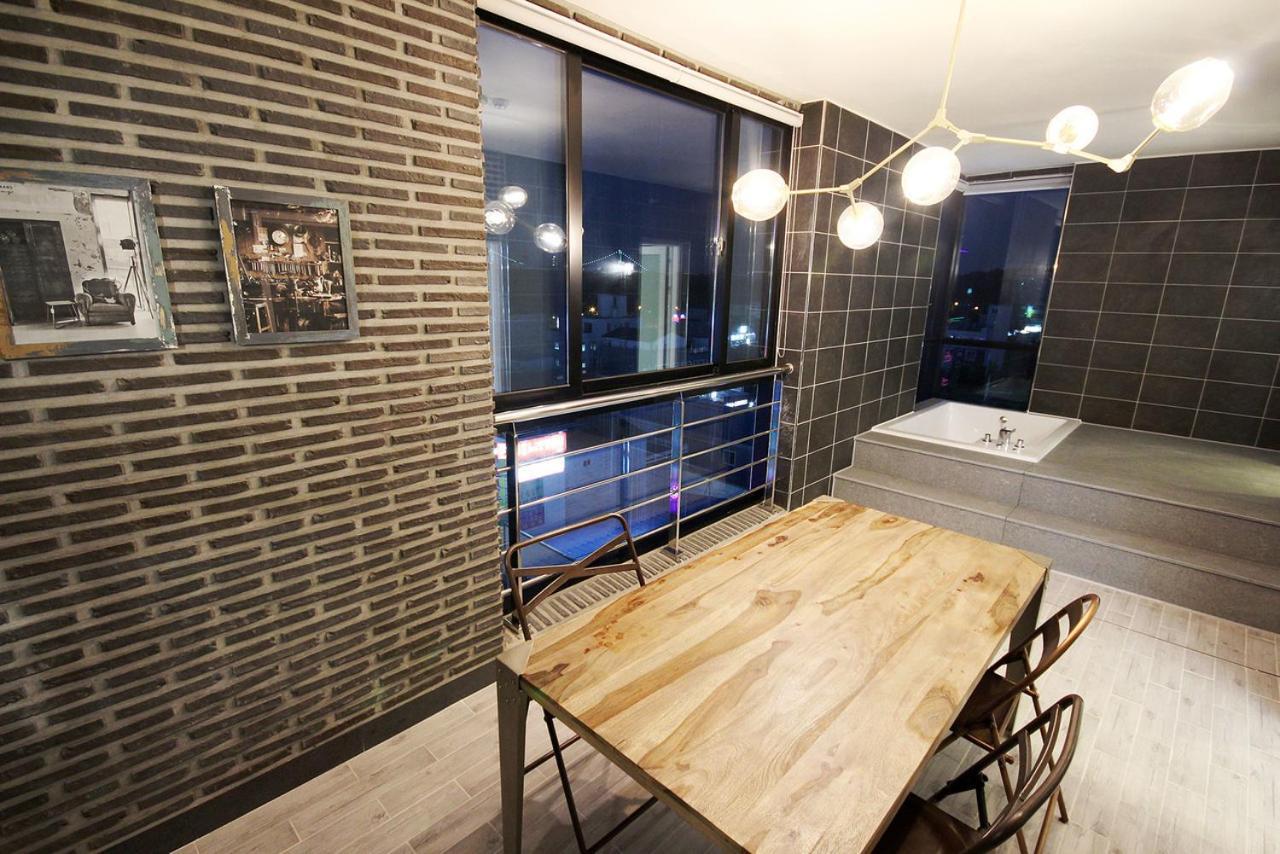 Deluxe Suite - Photo 5