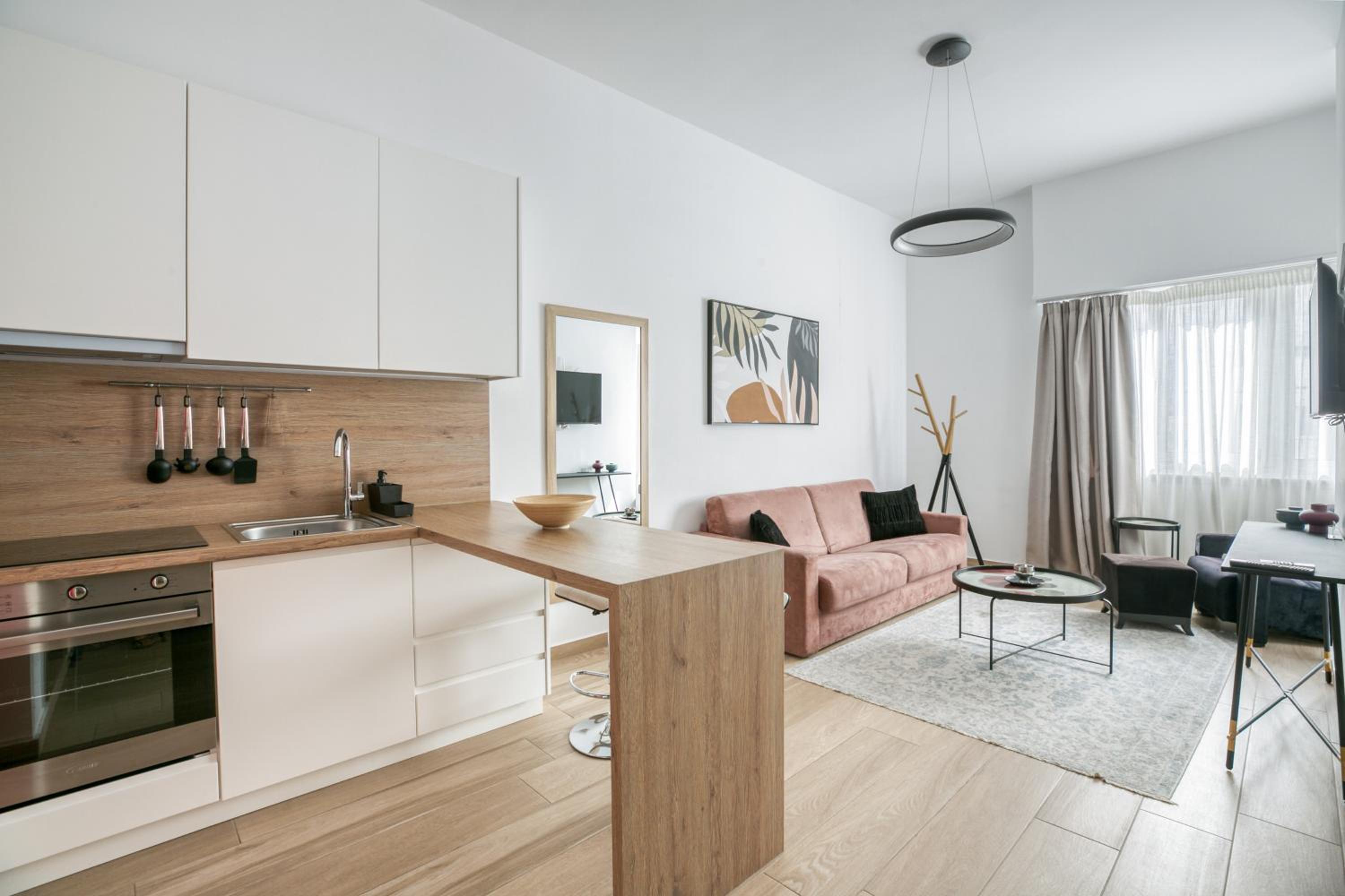 Deluxe Apartment photo 2