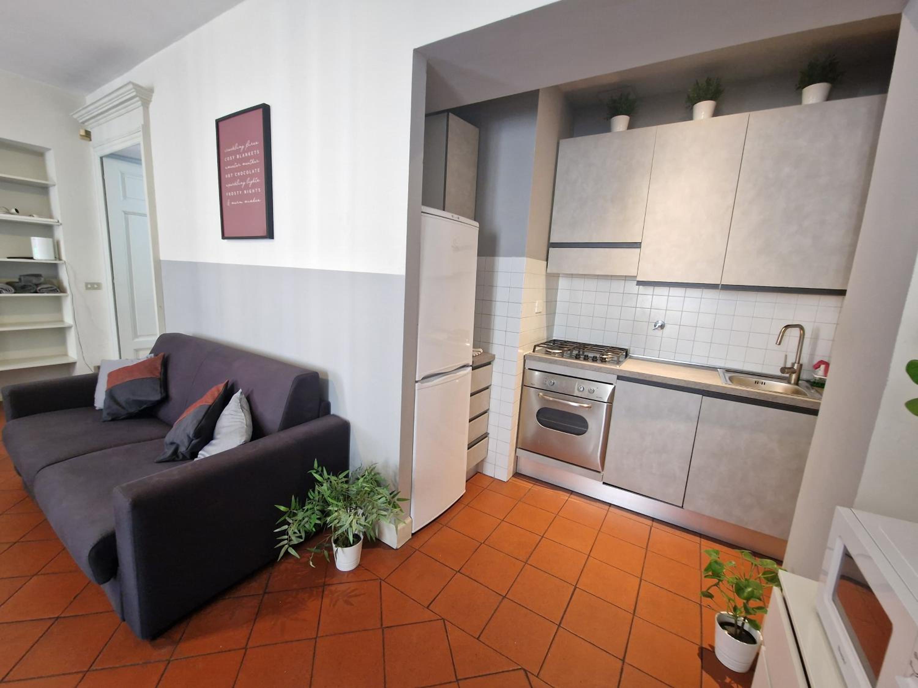 Three-Bedroom Apartment - Photo 14