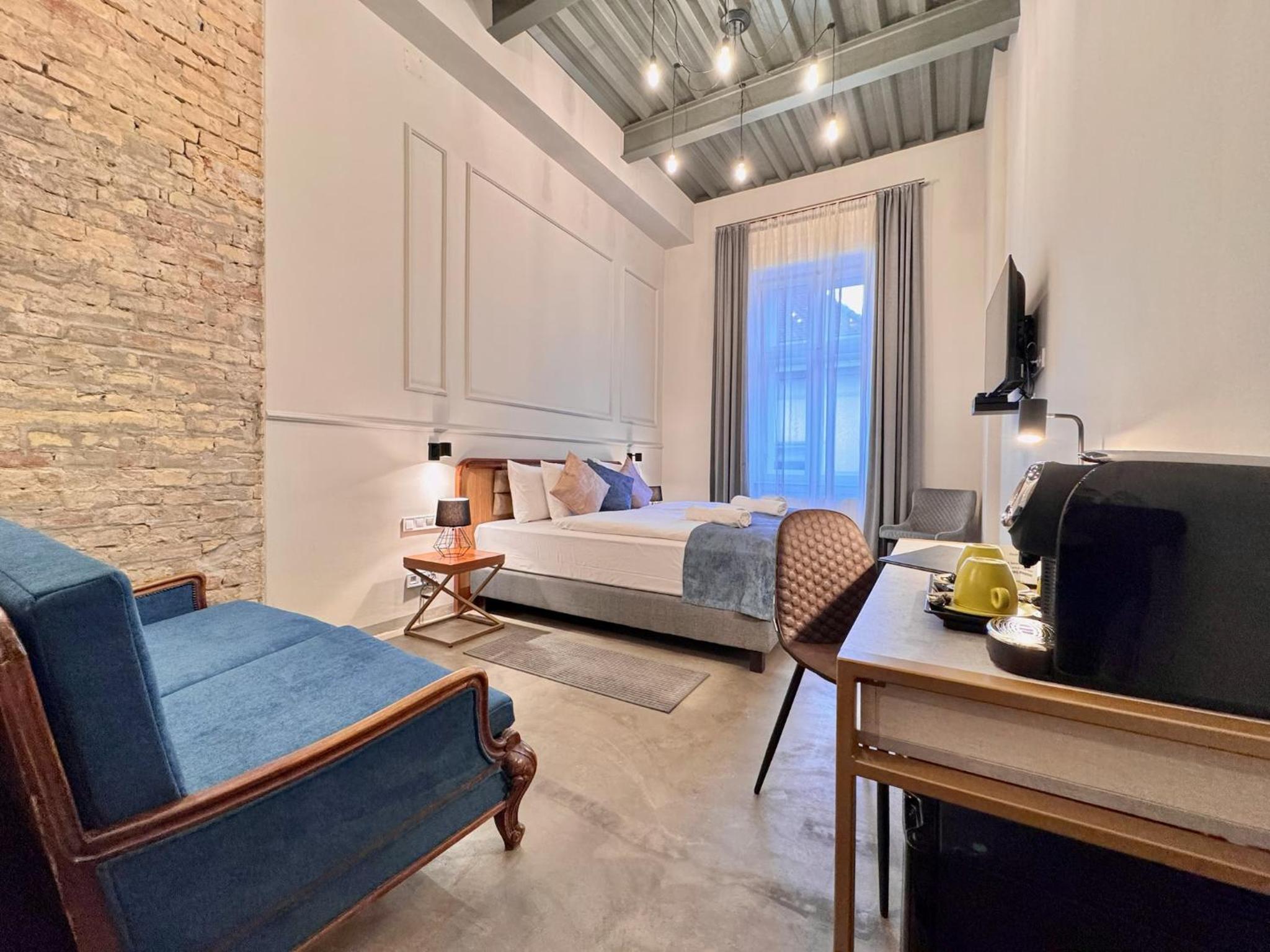 Superior Triple Room