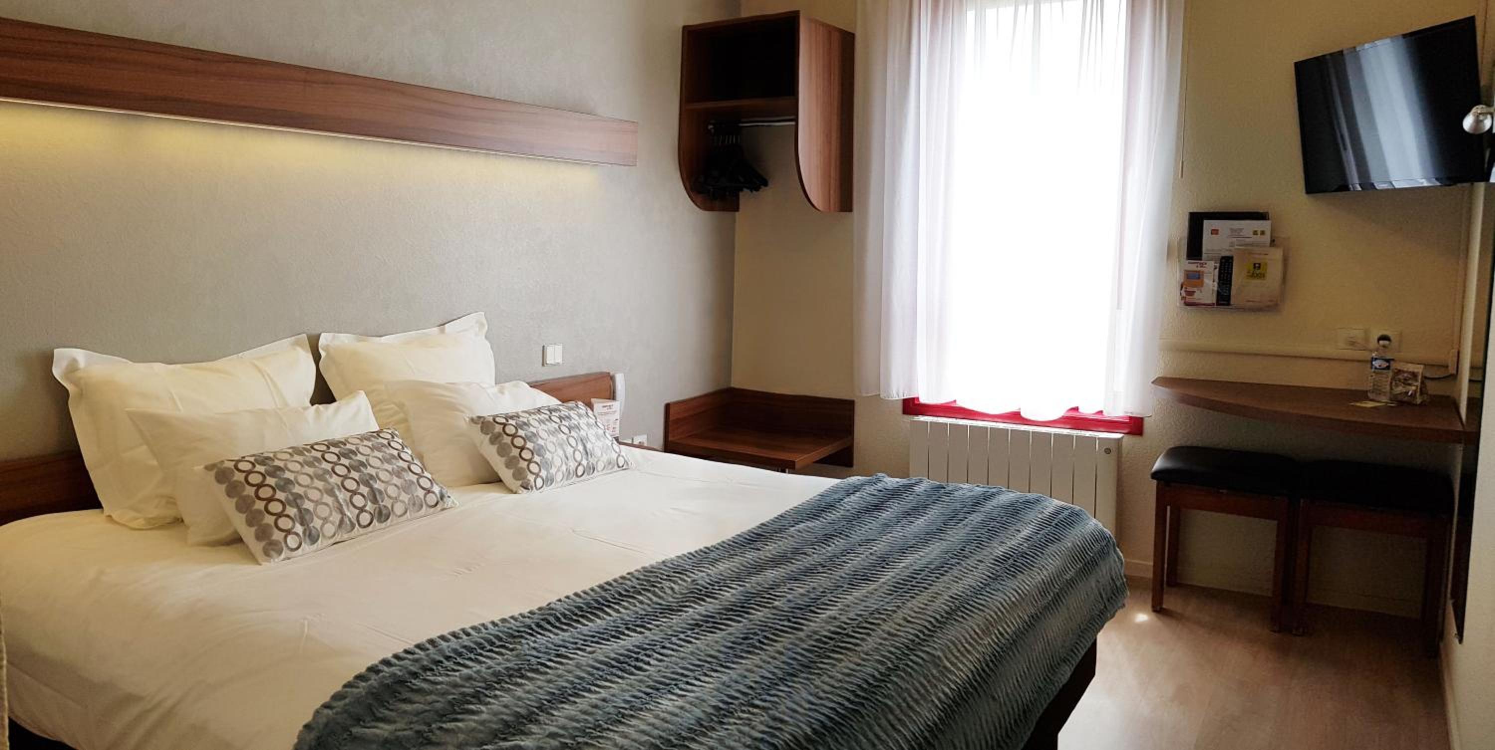 Comfort King Room  - Photo 4