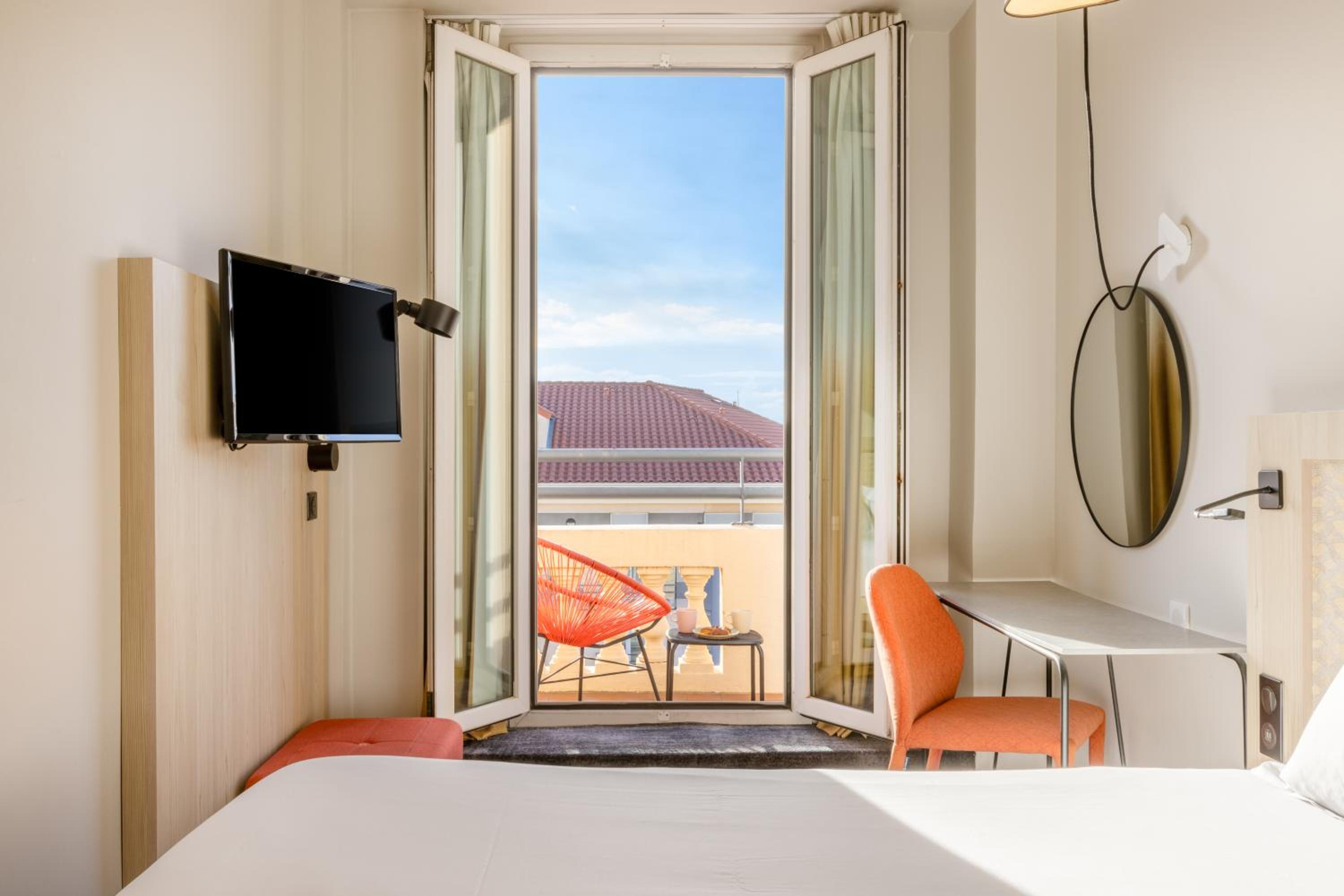 Comfort Double Room with Terrace - Photo 3