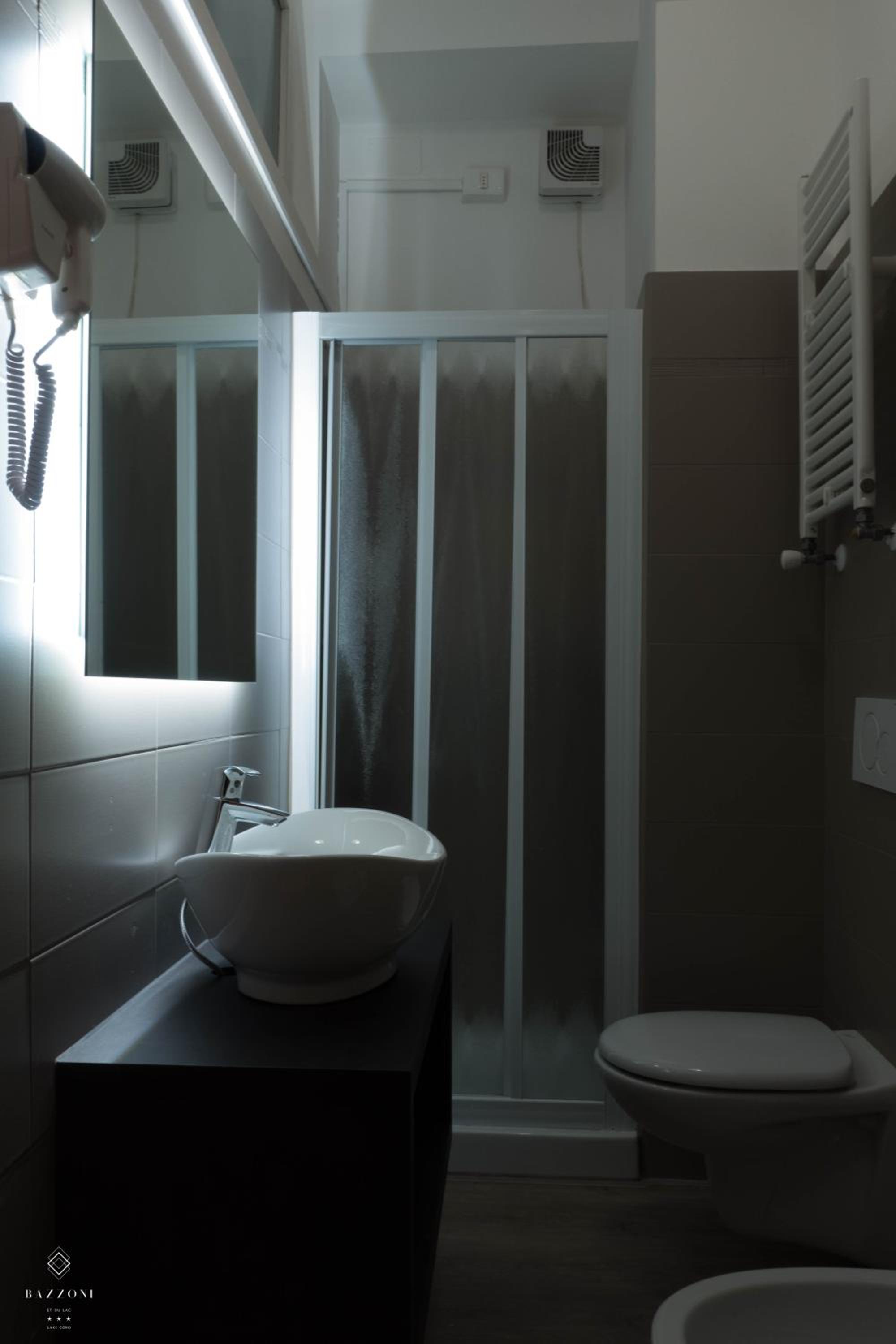 Double Room - Photo 4