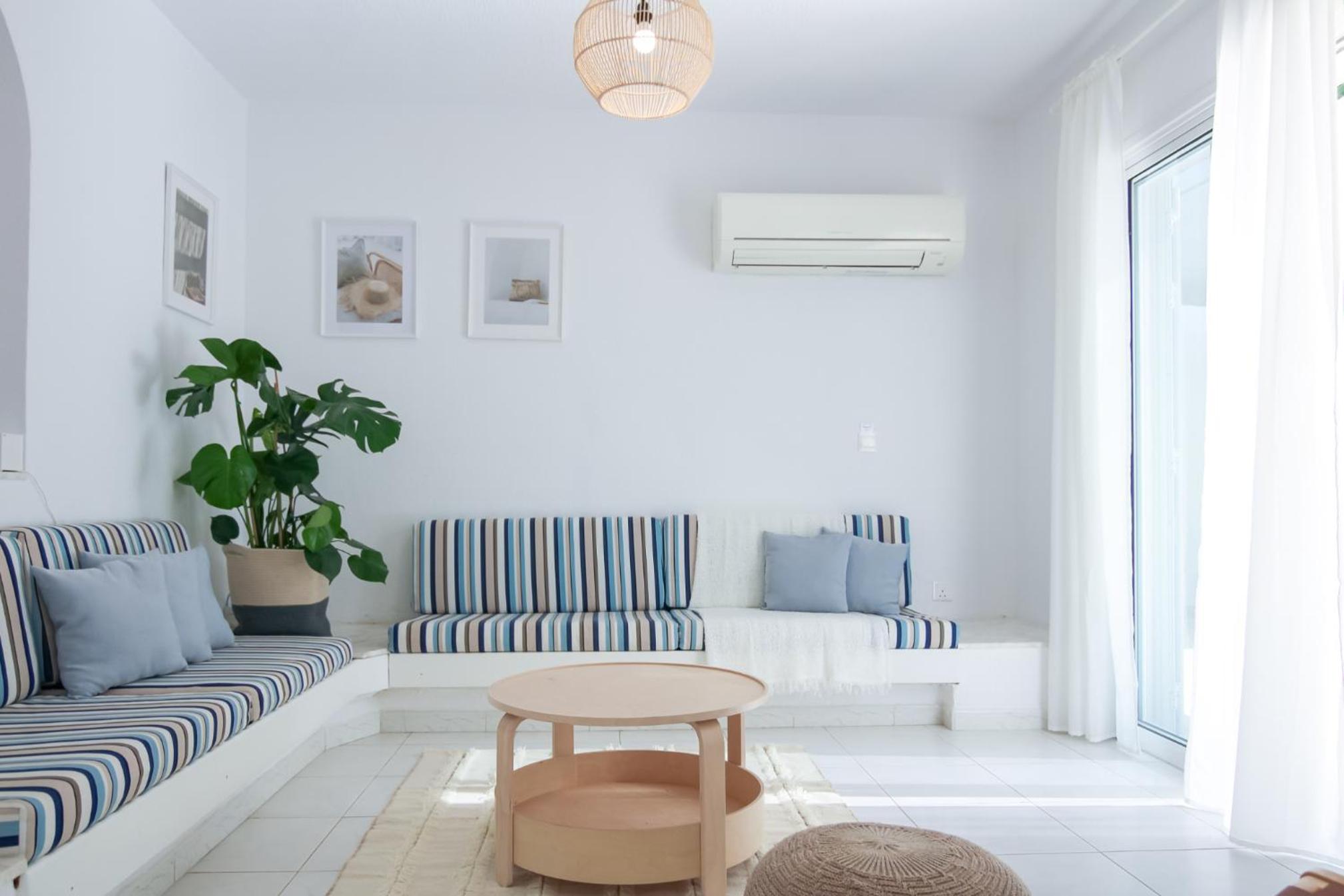 Three-Bedroom House photo 1