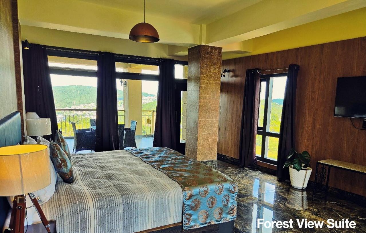 Suite With City View photo 3