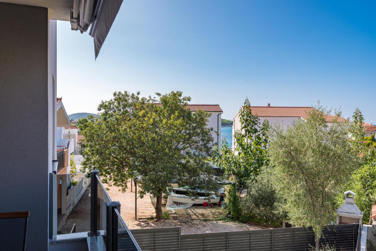 Two bedroom apartment with Sea view
