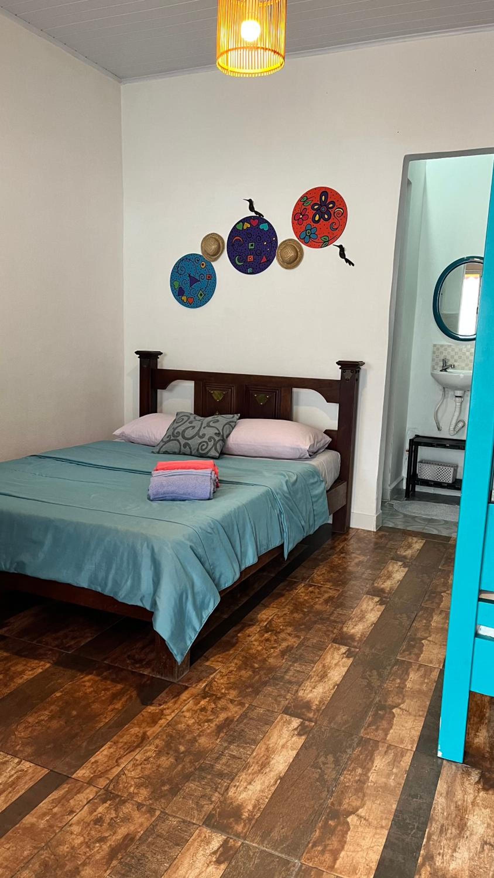 Standard Suite - Photo 1
