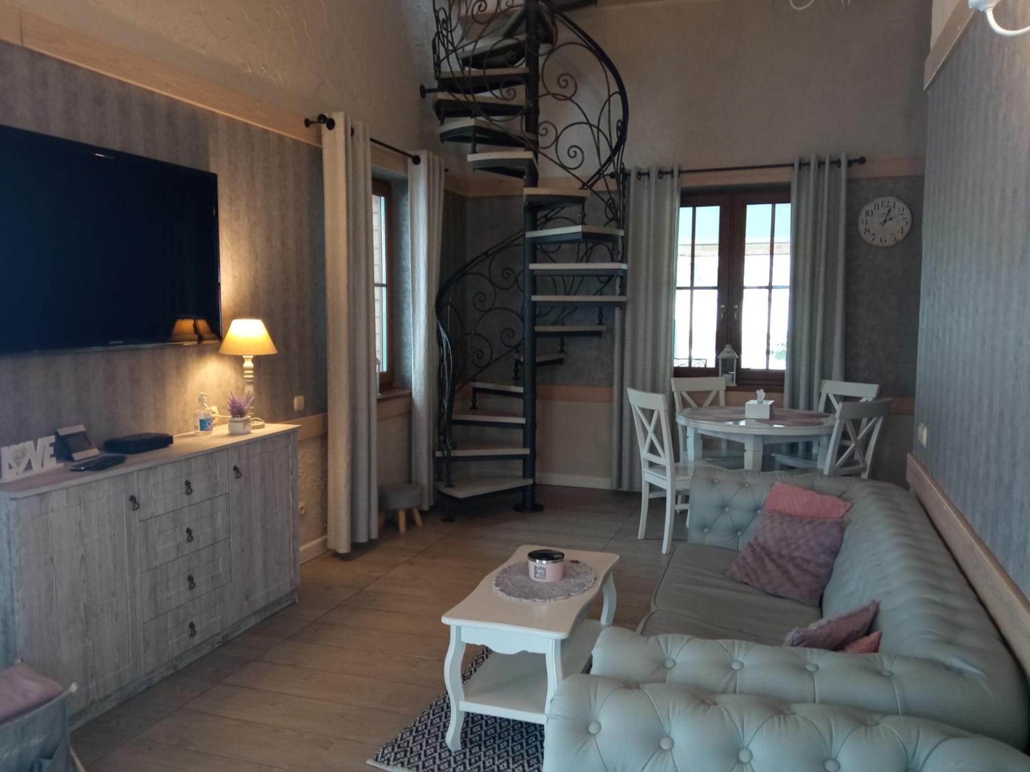 Family Room with Terrace - Photo 1