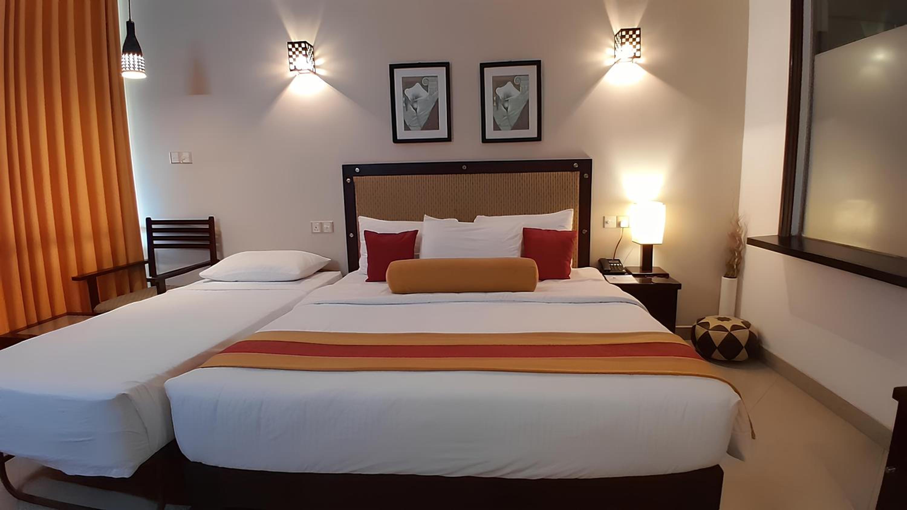 Deluxe Triple Room with Sea View