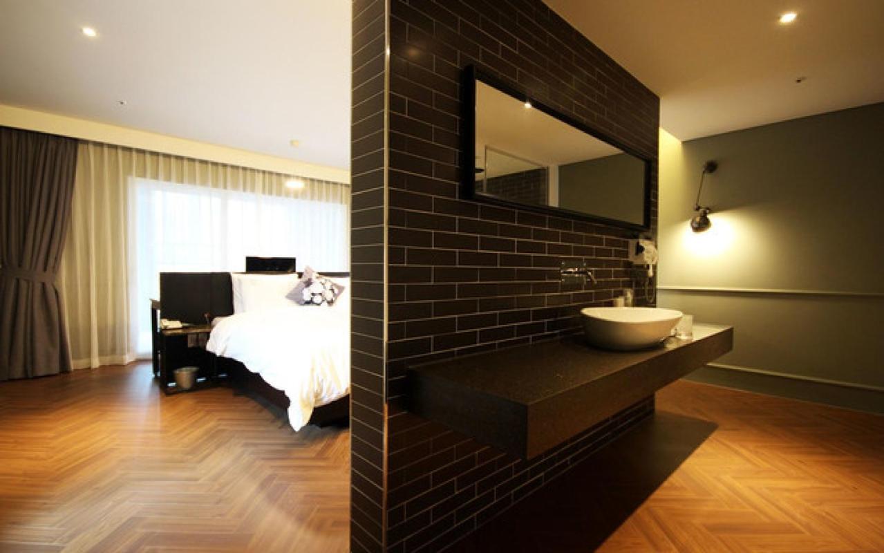 King Room with Spa Bath photo 1