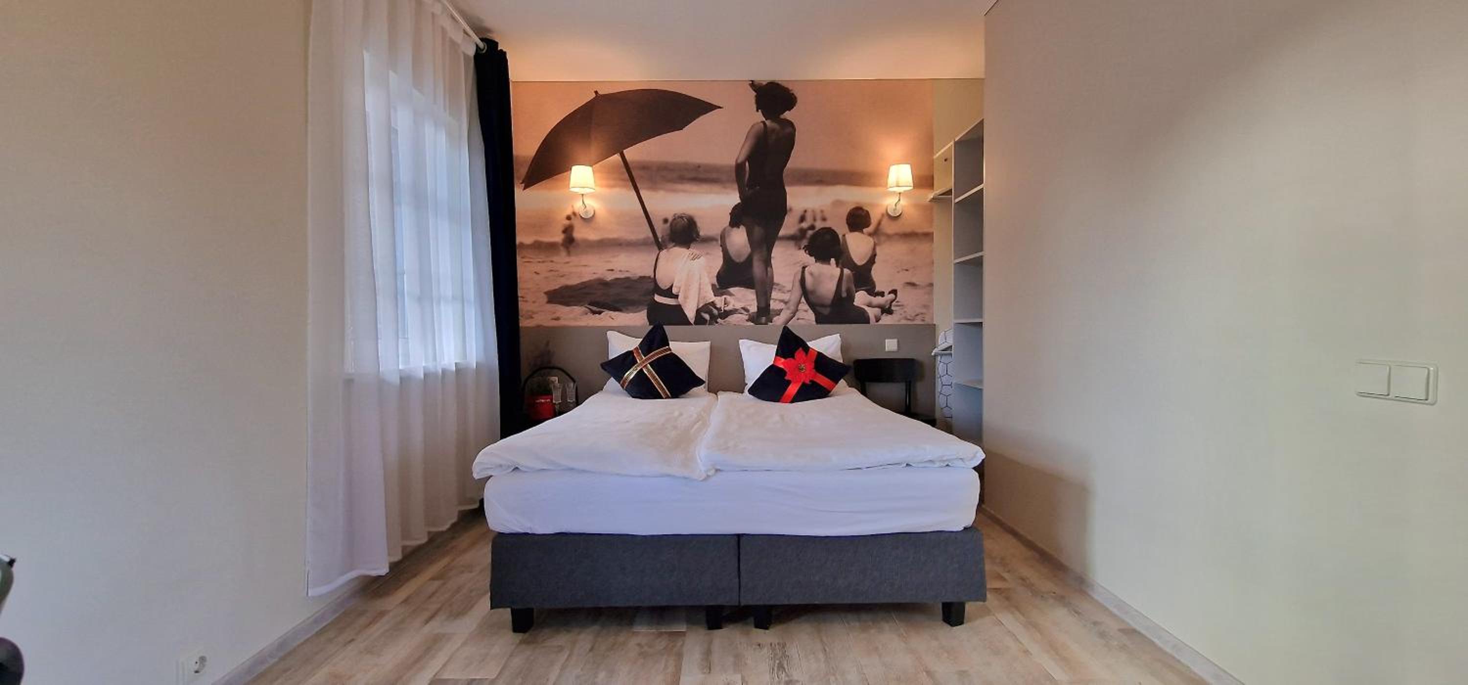 Studio Apartment - Photo 16
