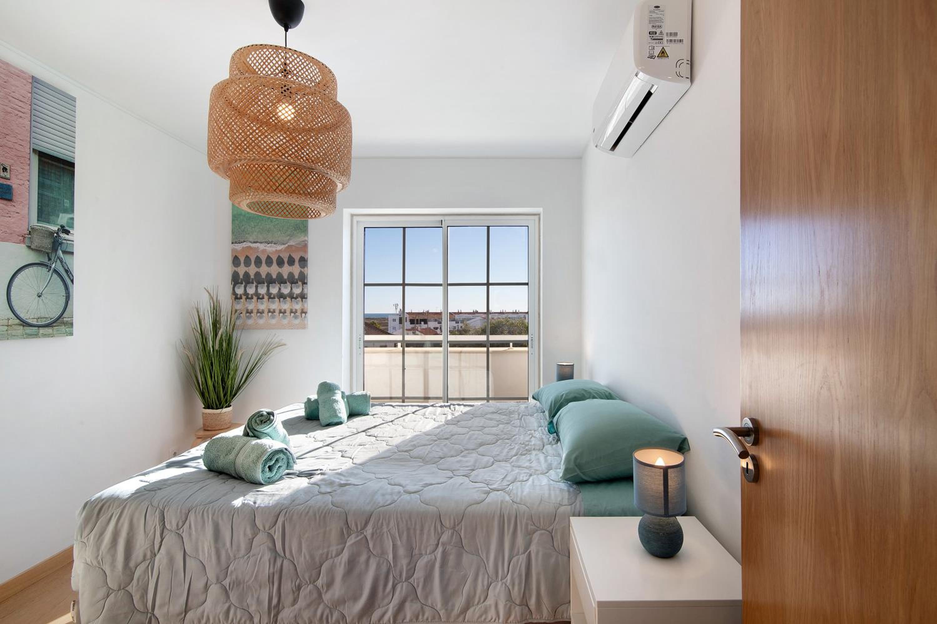 Superior One-Bedroom Apartment with Balcony photo 2
