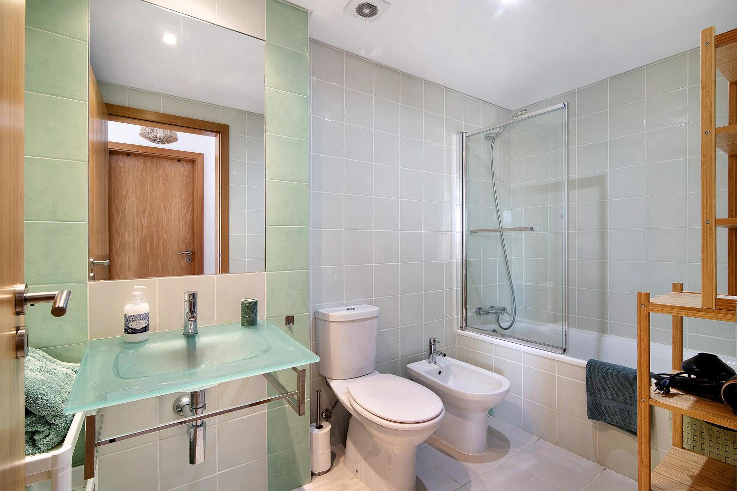 Superior One-Bedroom Apartment with Balcony photo 3