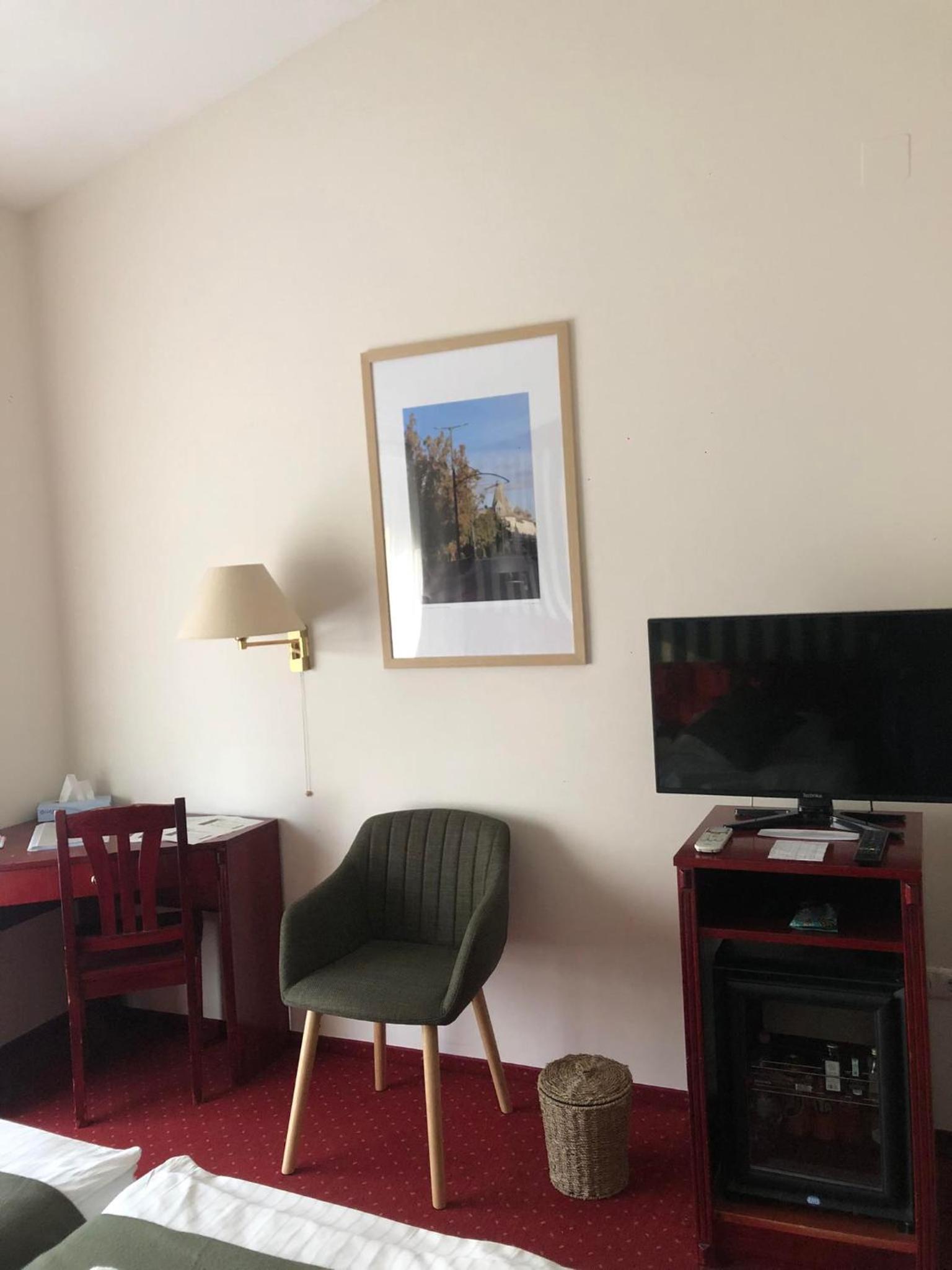 Standard Double or Twin Room photo 1