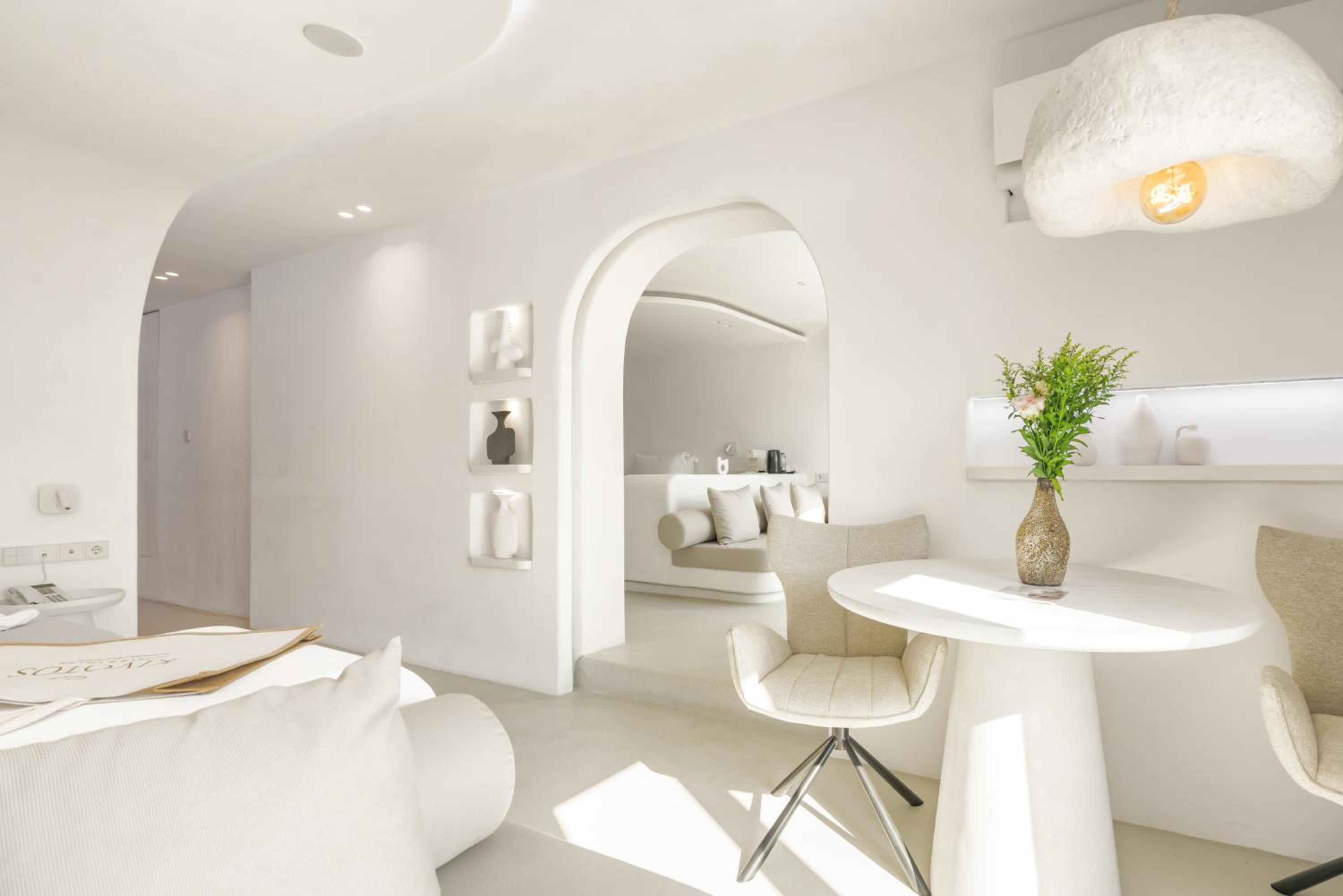 Kivotos Two-Bedroom Suite with Sea View  photo 2