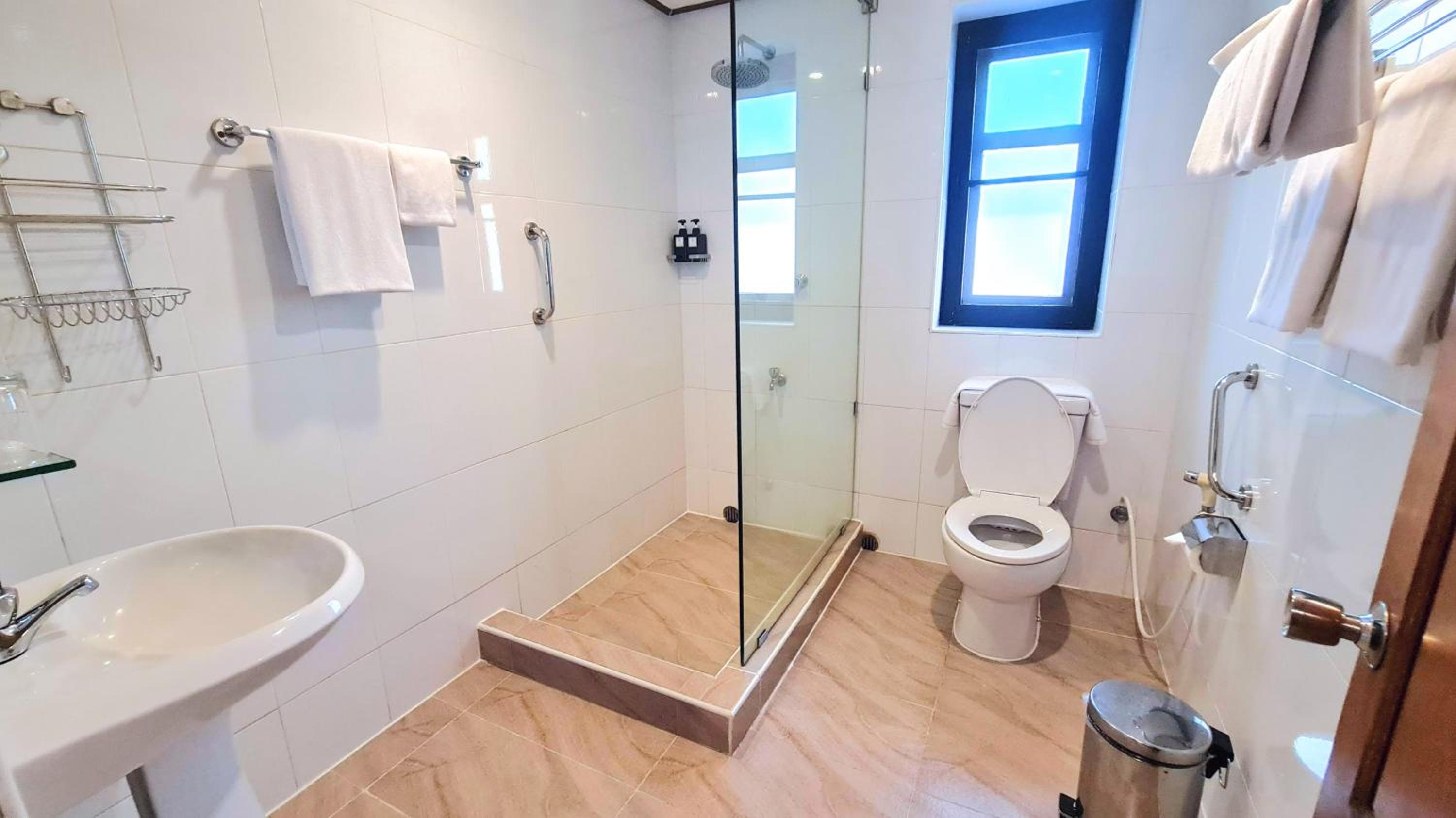 Triple Room - Photo 5