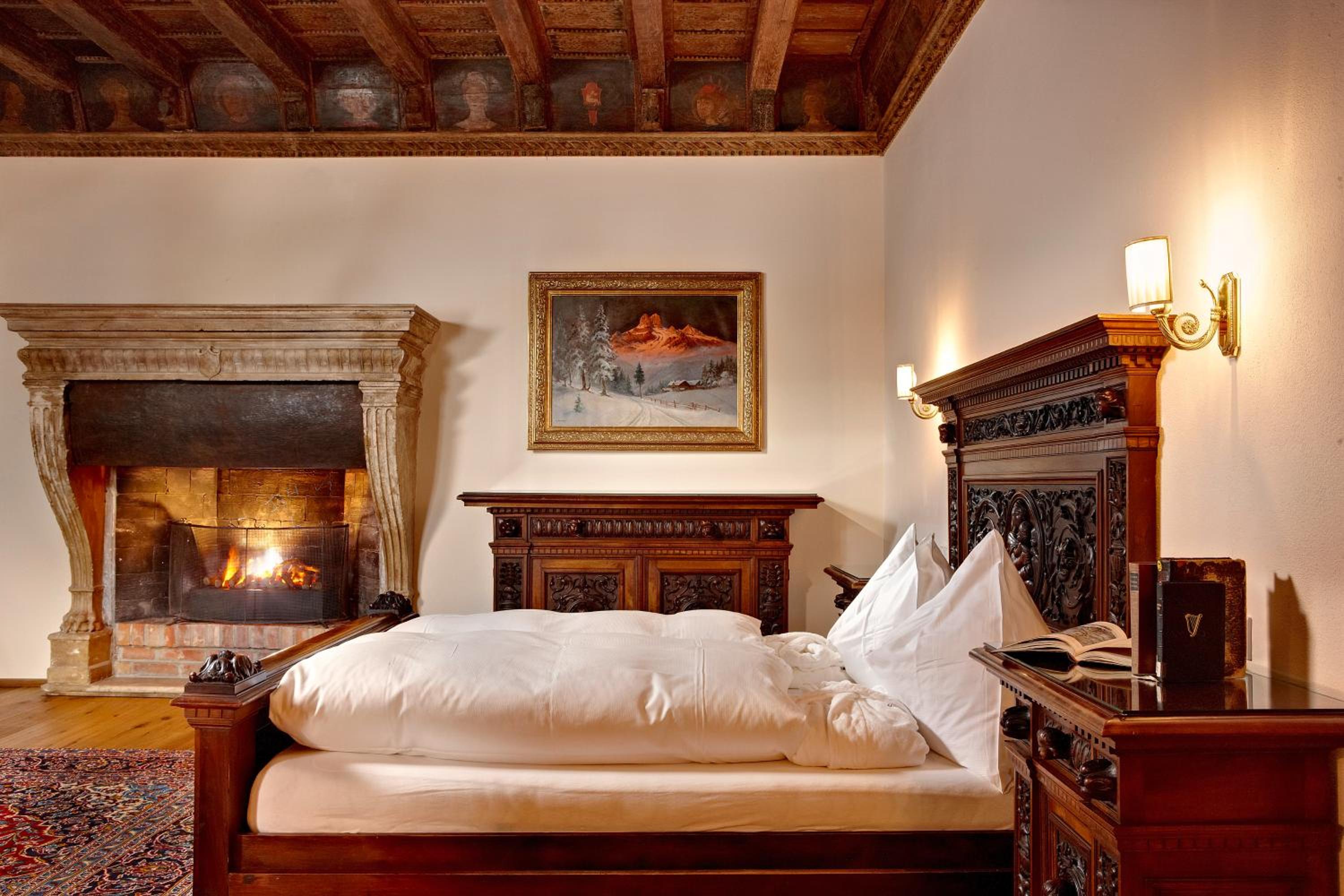 Suite with Mountain View - Photo 1