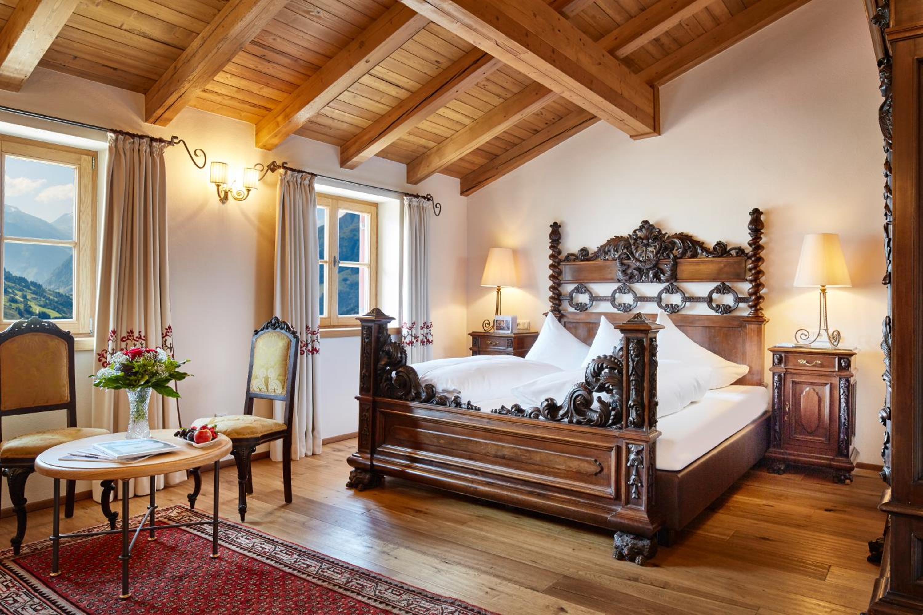 Deluxe Room - Photo 4