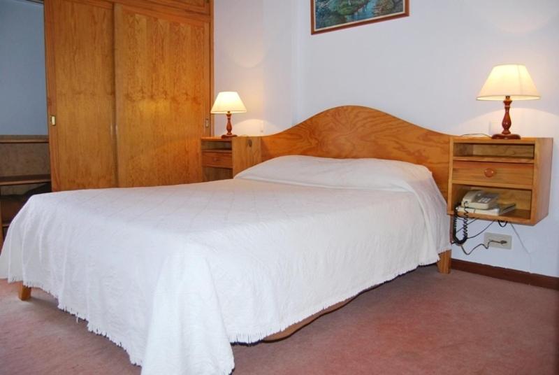 Double Room - Self Check in - Photo 2