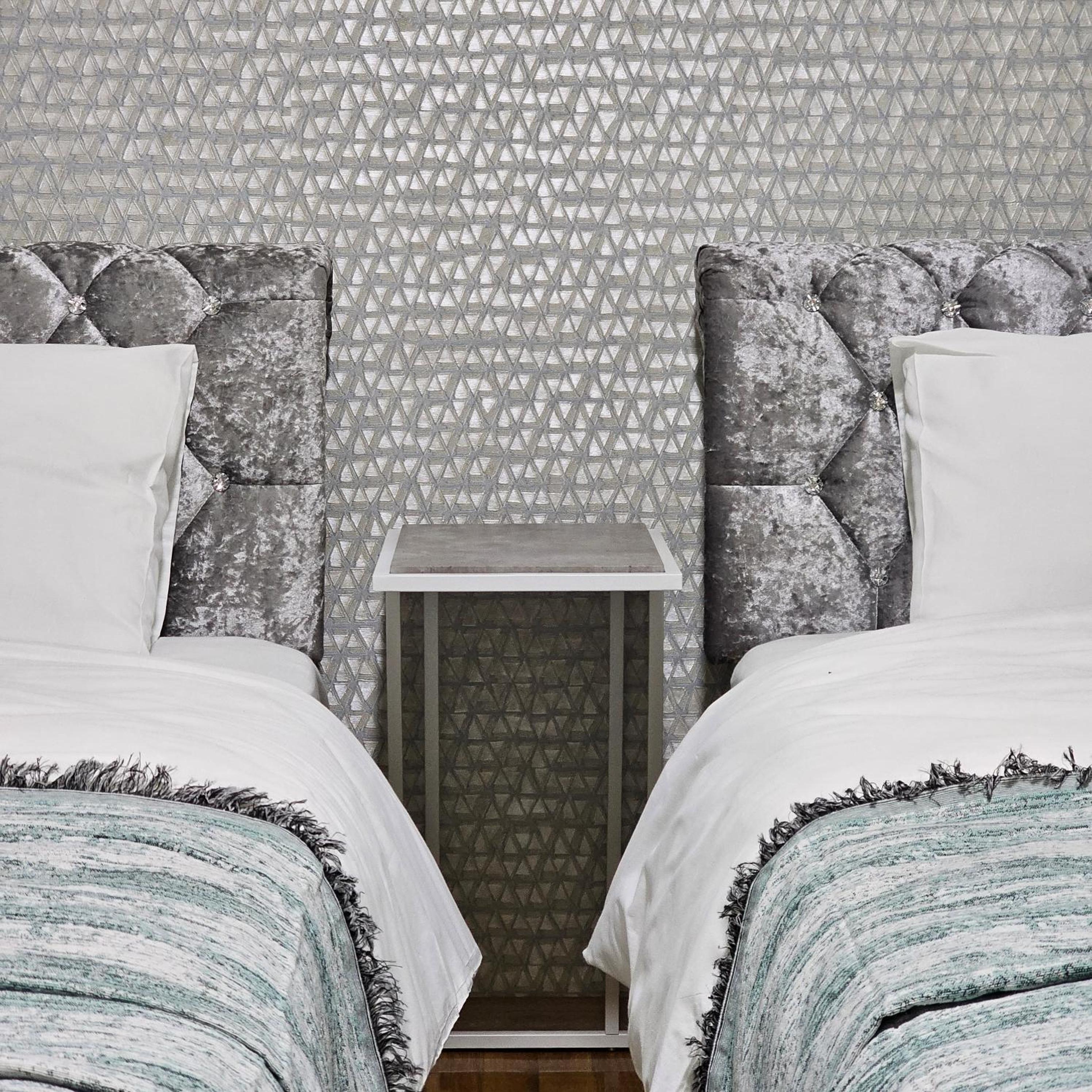 Double or Twin Room - Photo 7