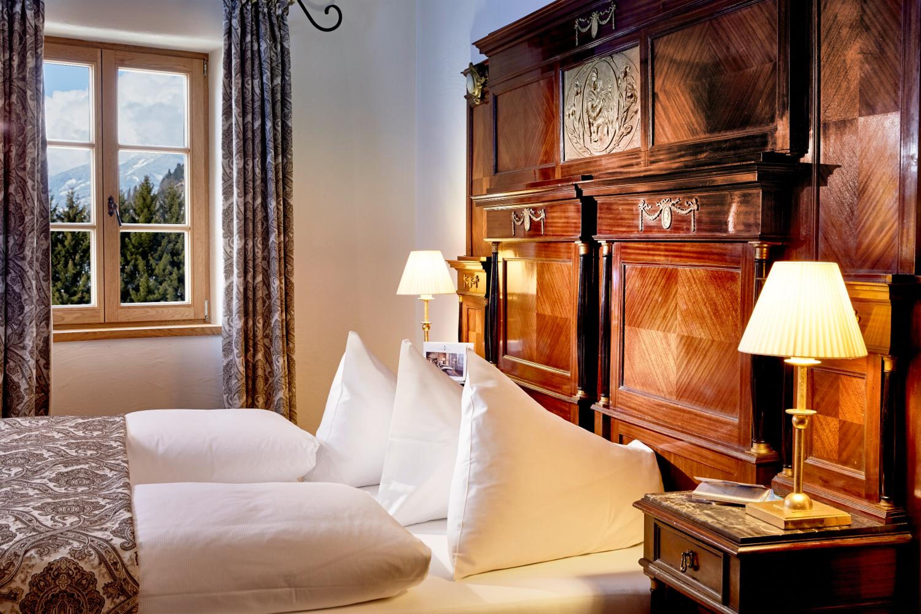 Double Room with Balcony - Photo 3