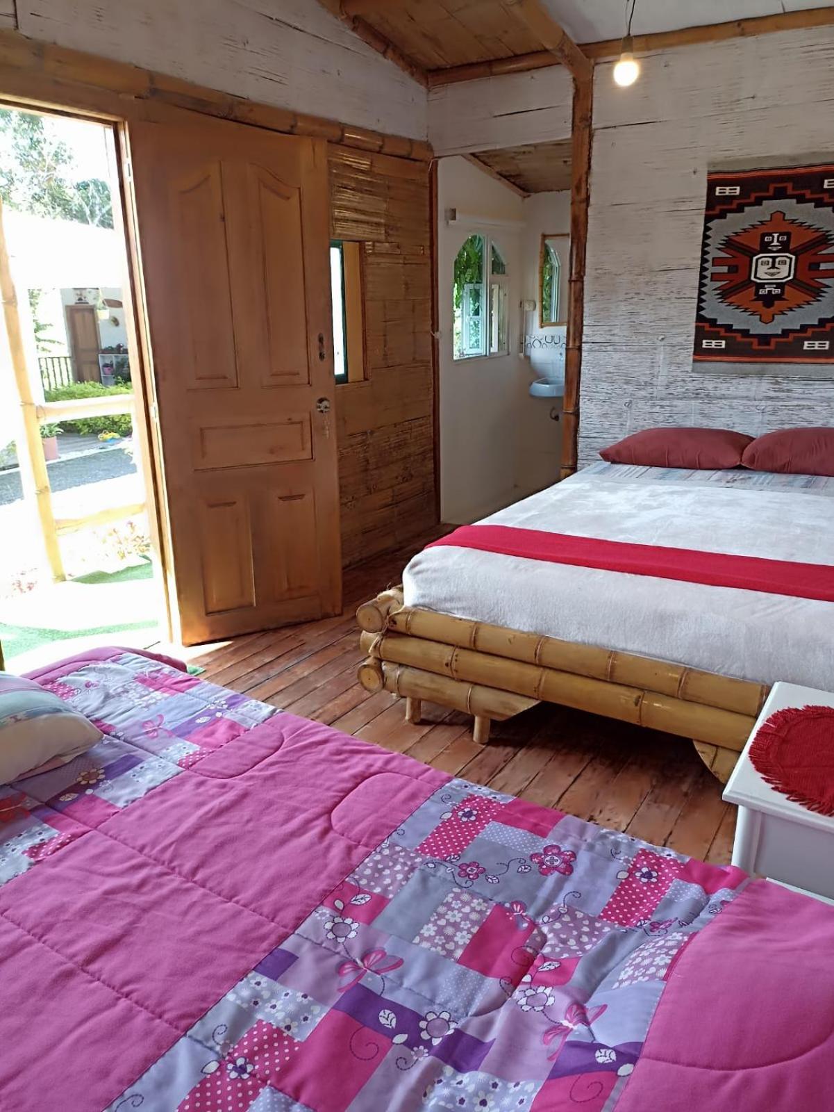 Basic Triple Room photo 2