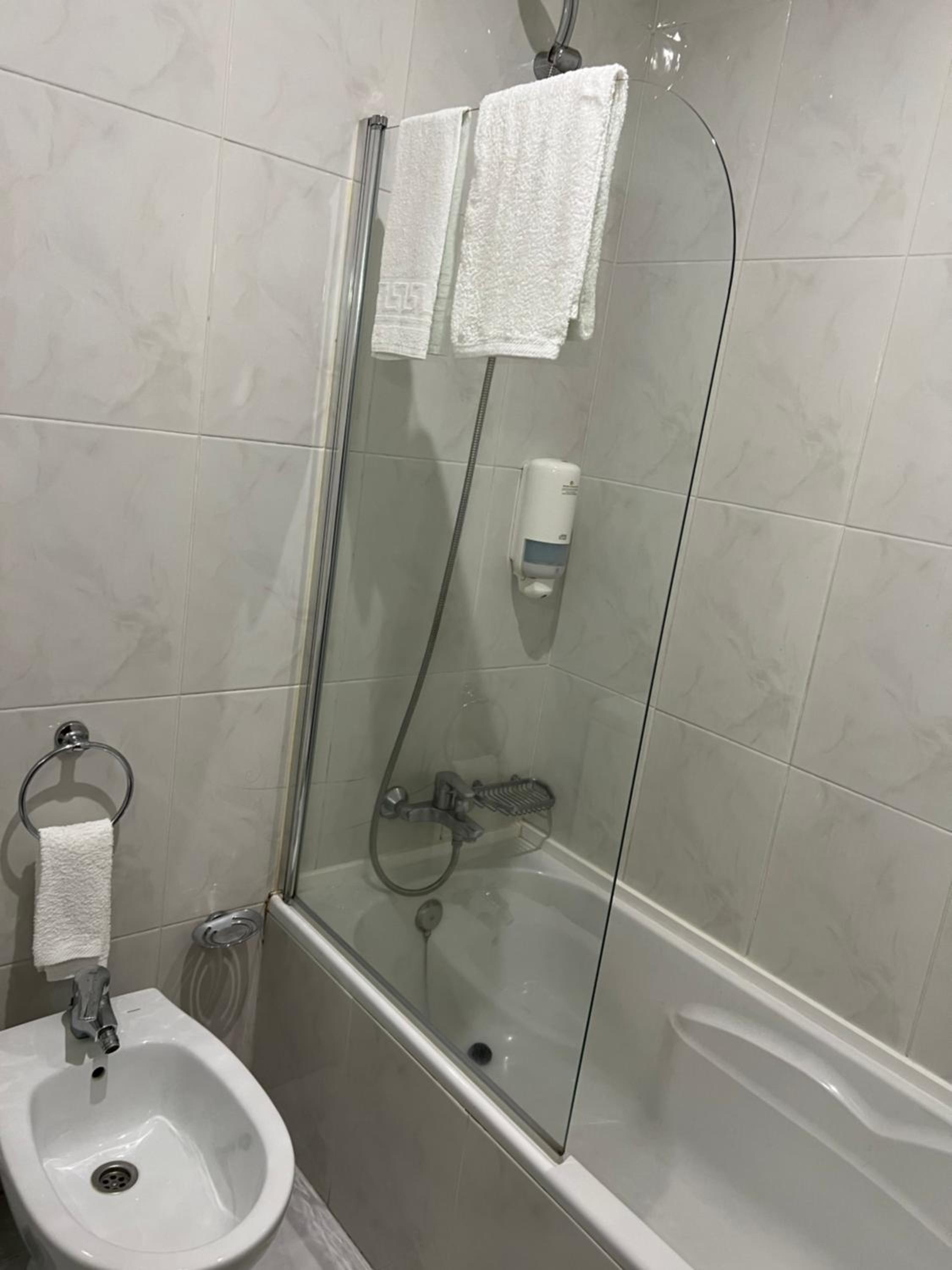 Triple Room - Photo 2