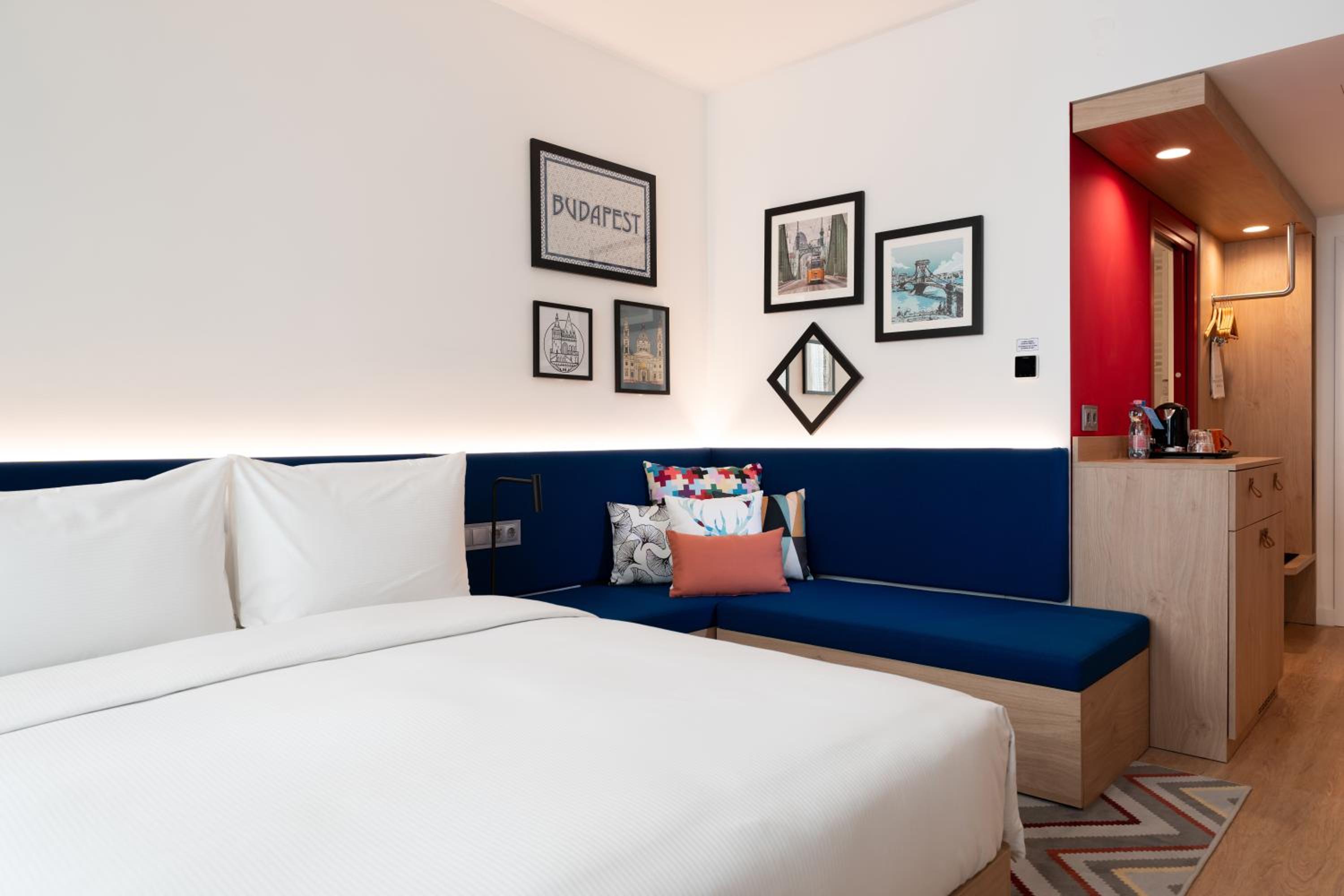 Queen Room with Sofa Bed