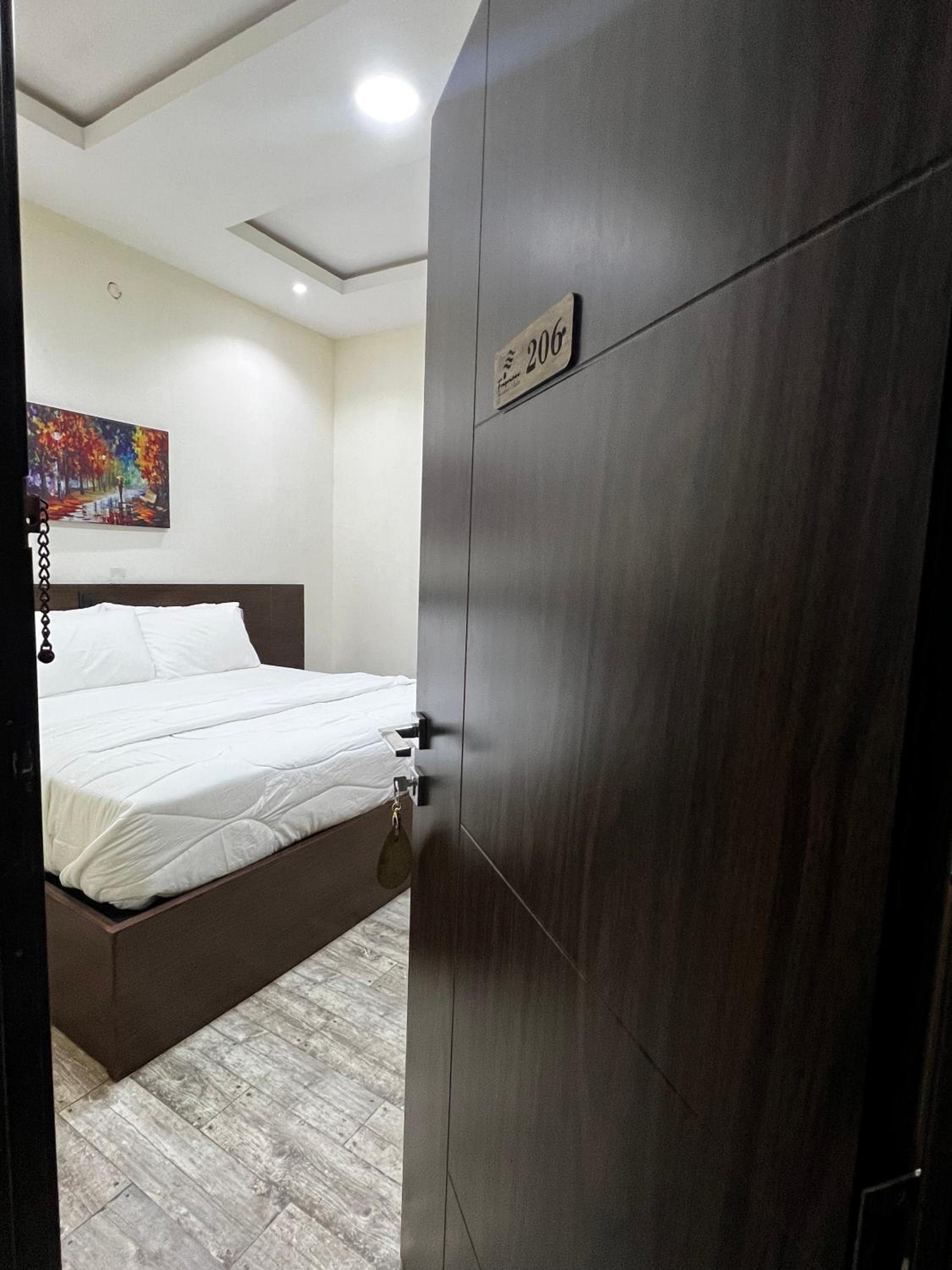 Deluxe Suite photo 1