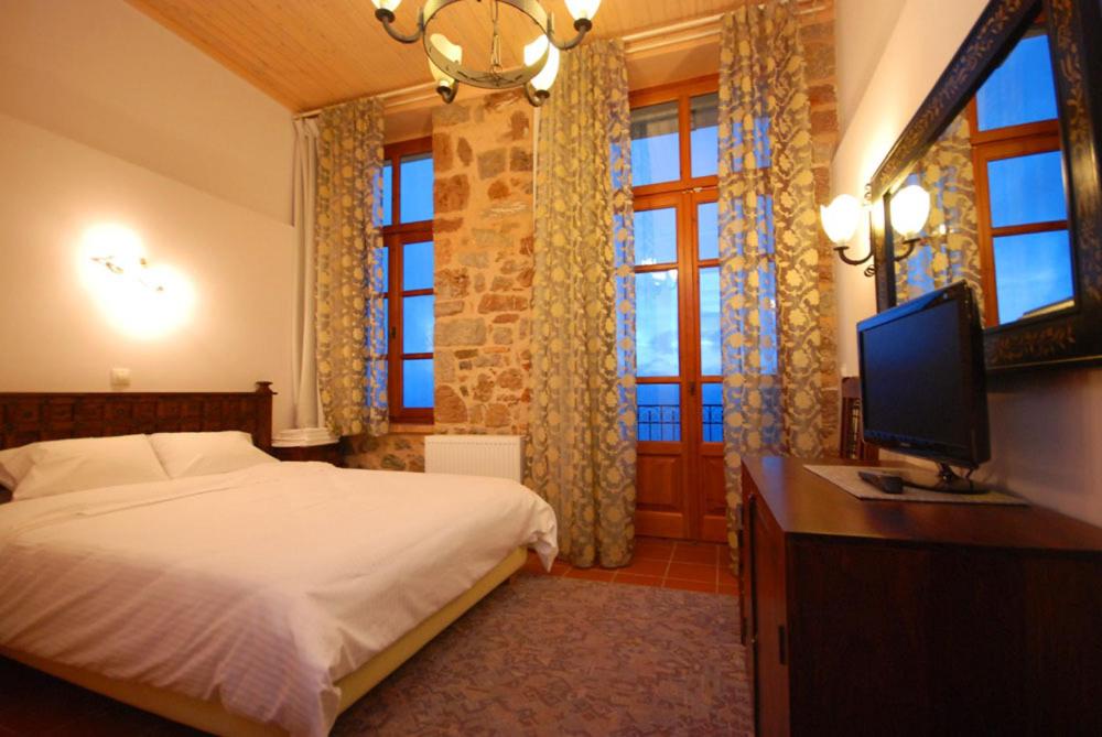 Double Room - Photo 1
